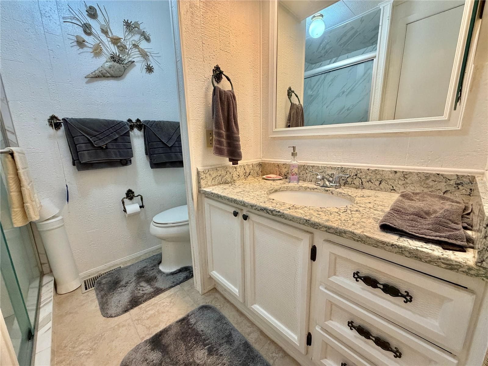 Manufactured Home at 100 MARIGOLD ST, LEESBURG, photo 44 of 67