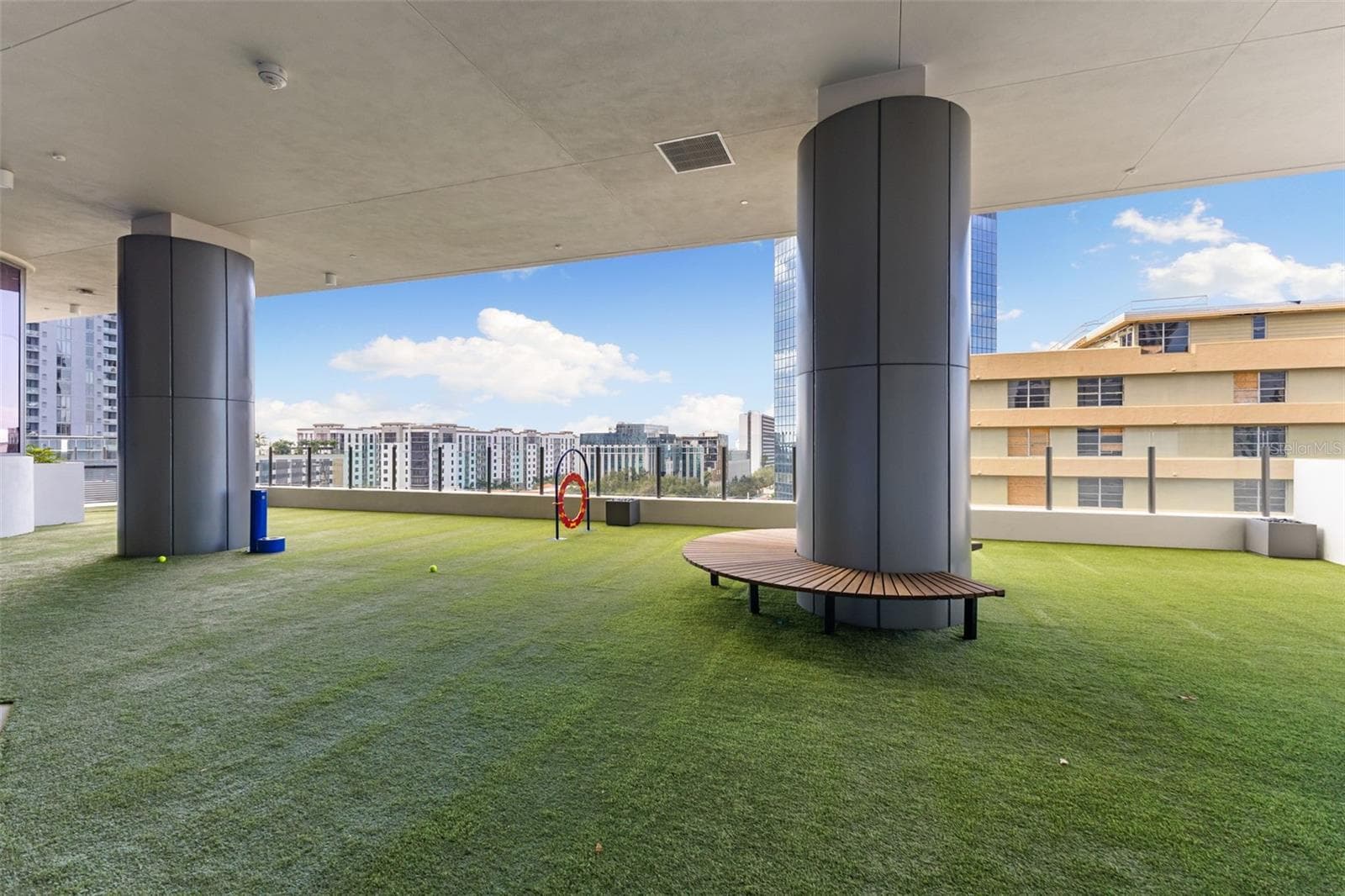 Condominium at 275 1ST AVE S #2308, ST PETERSBURG, photo 37 of 48