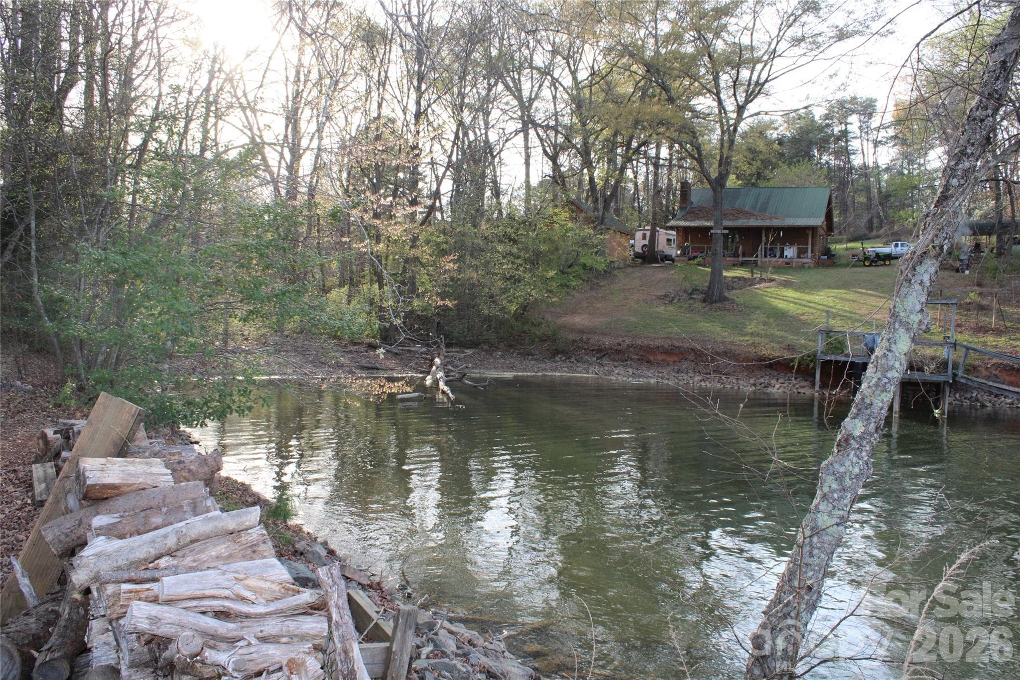 WATER FRONTAGE - Lot 16 Lake Front Drive, Catawba