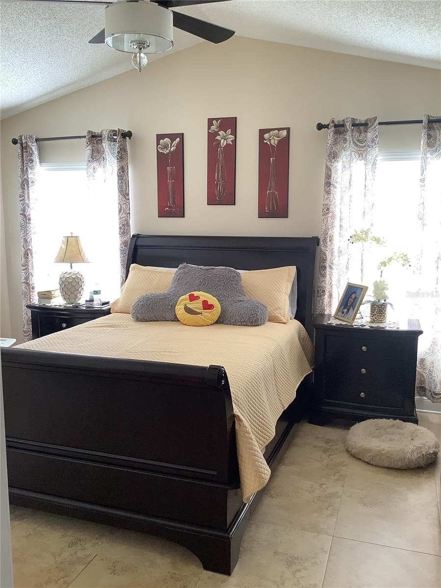 Single Family Residence at 514 TREE SHORE DR, ORLANDO, photo 11 of 22