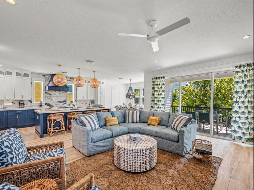 Single Family Residence at 204 COOLIDGE DR, SARASOTA, photo 4 of 90