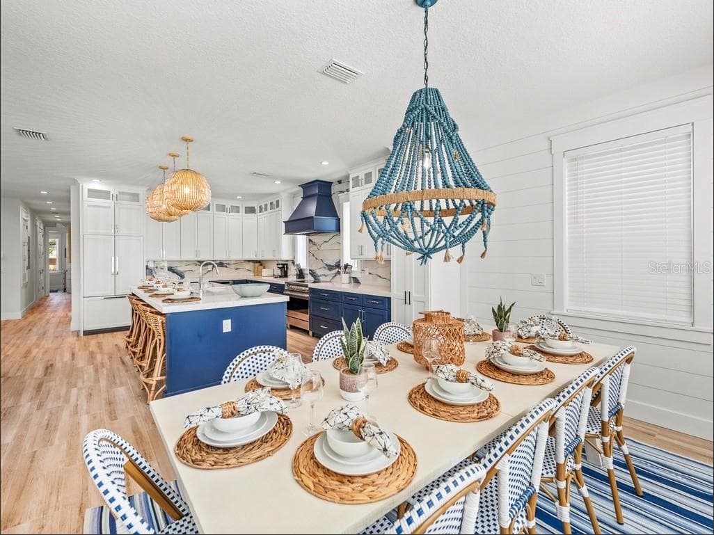 Single Family Residence at 204 COOLIDGE DR, SARASOTA, photo 12 of 90
