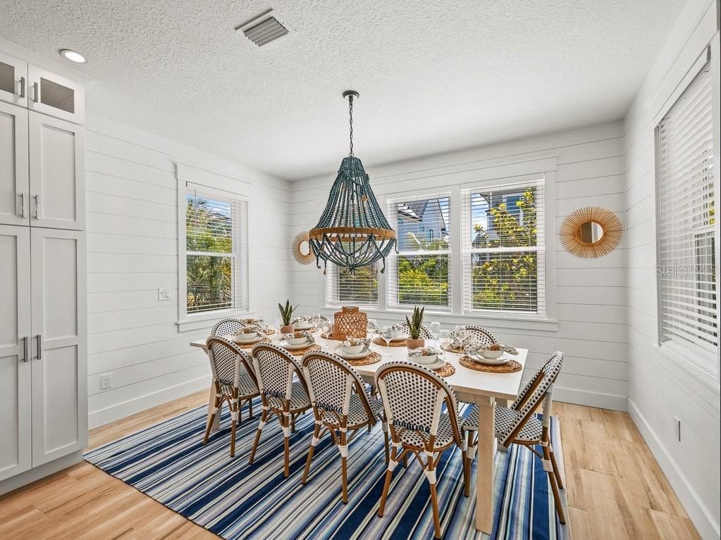 Single Family Residence at 204 COOLIDGE DR, SARASOTA, photo 13 of 90