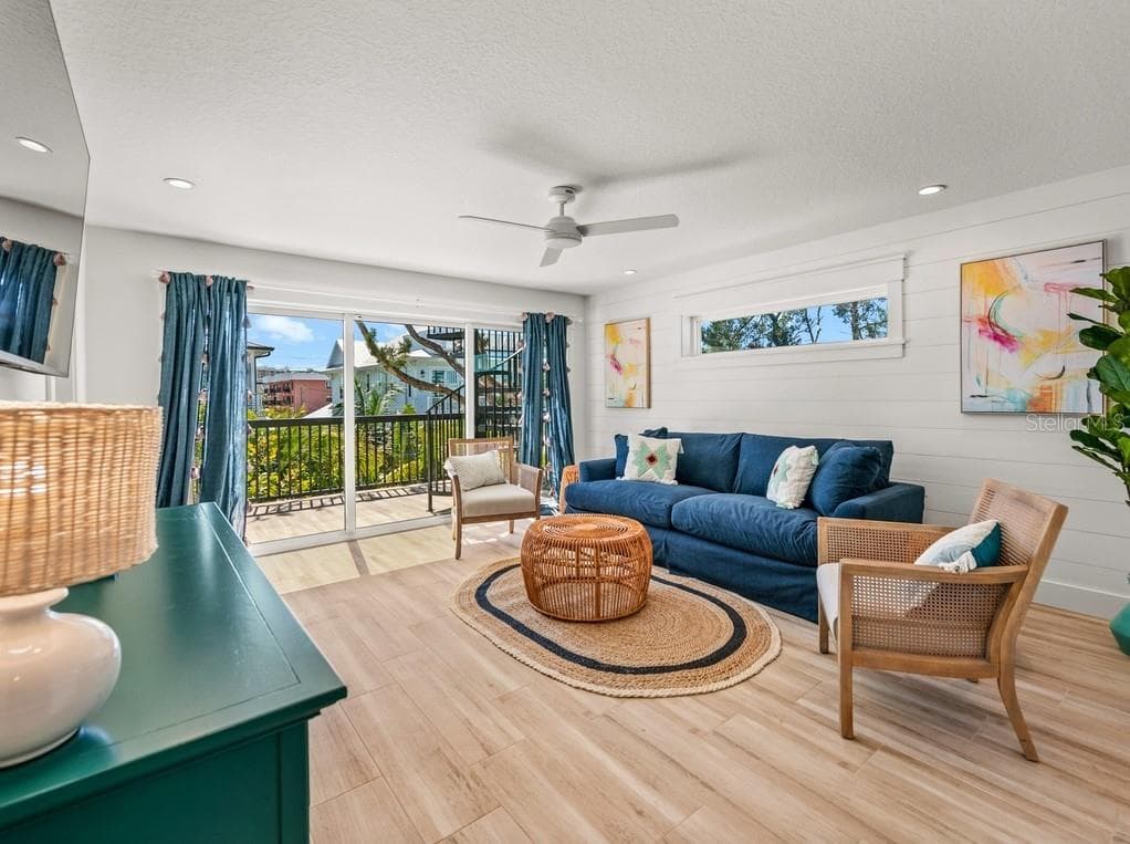 Single Family Residence at 204 COOLIDGE DR, SARASOTA, photo 15 of 90