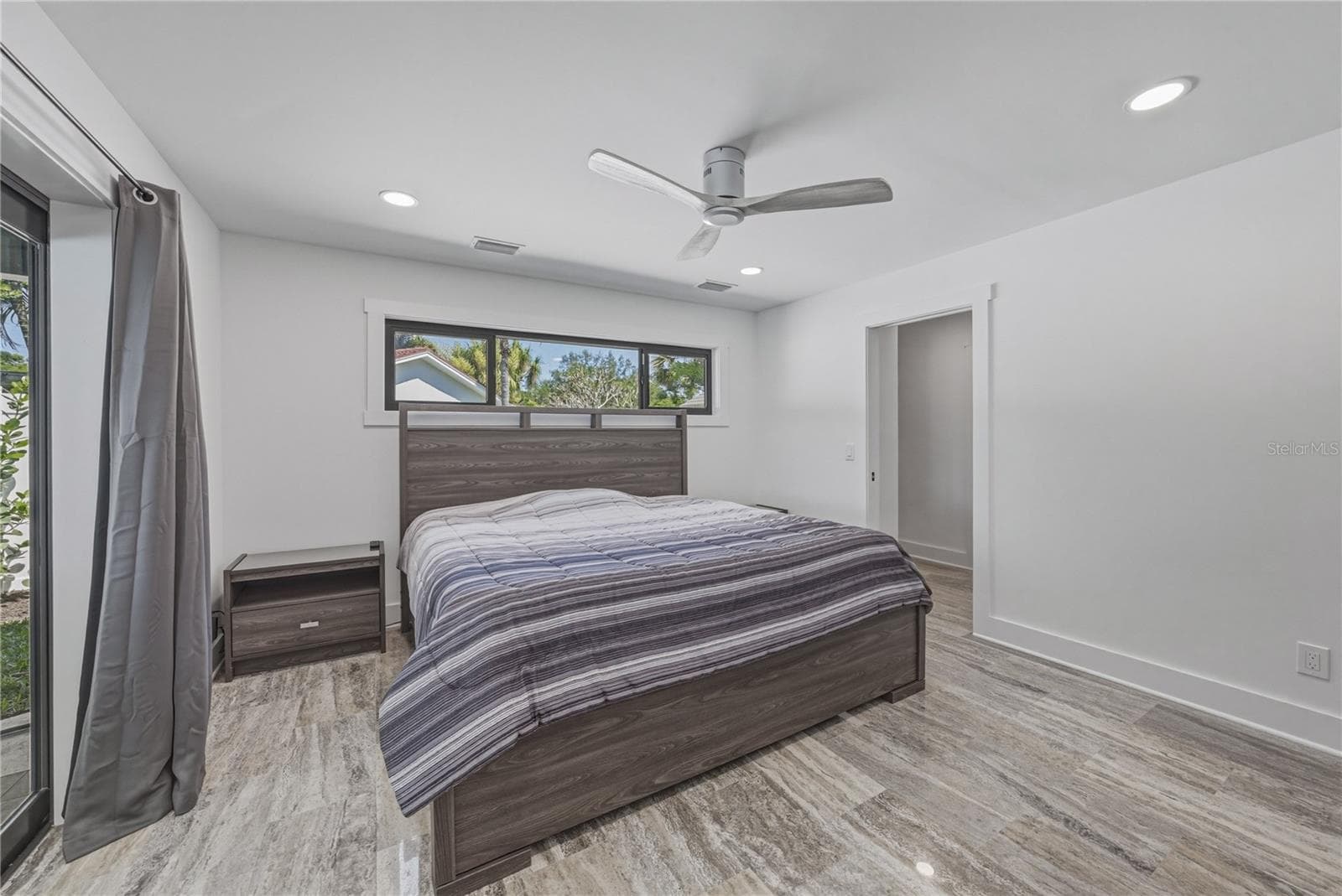 Single Family Residence at 4201 37TH ST S, ST PETERSBURG, photo 24 of 70
