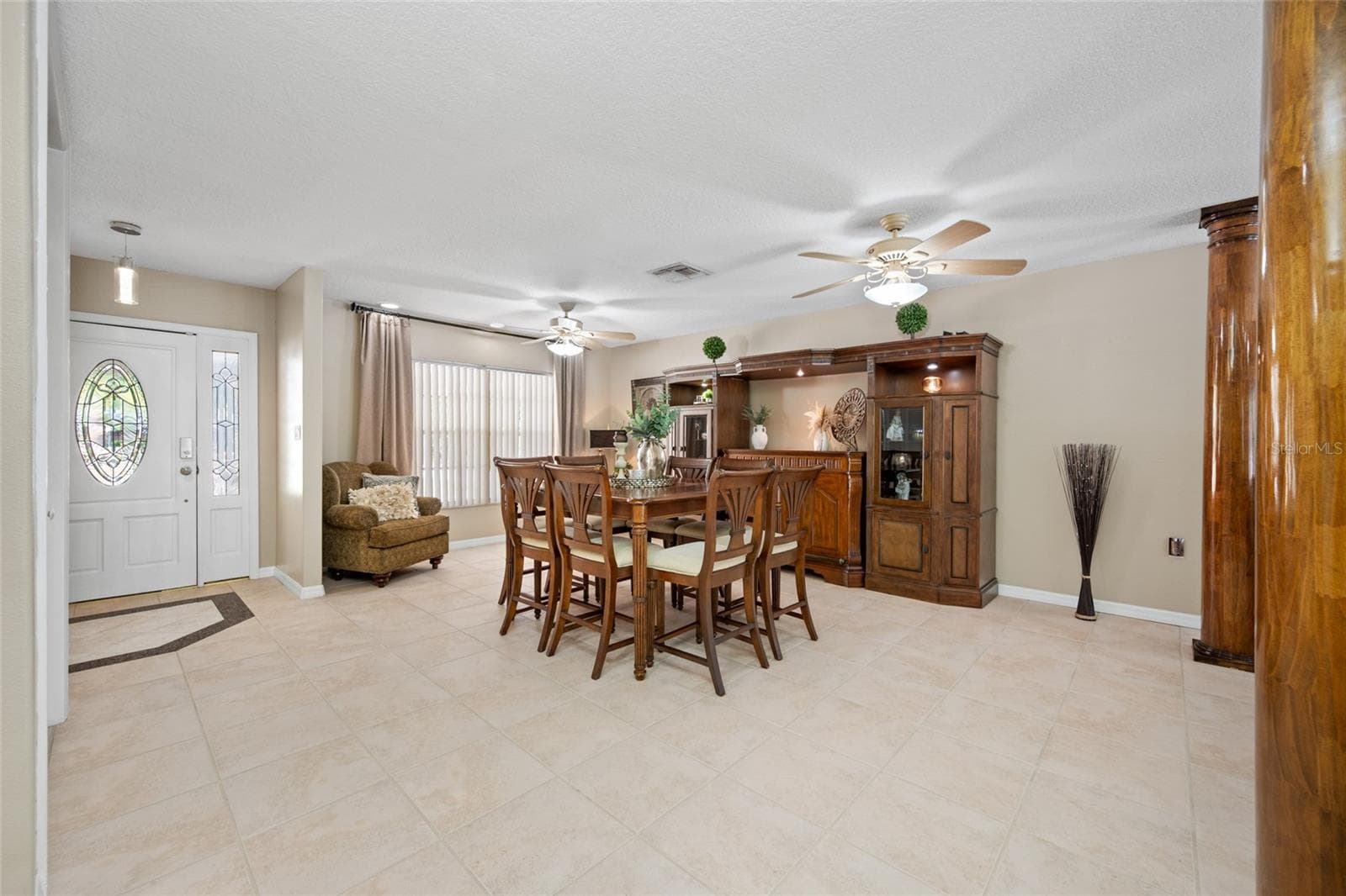 Single Family Residence at 15314 LAKE MAGDALENE BLVD, TAMPA, photo 19 of 88