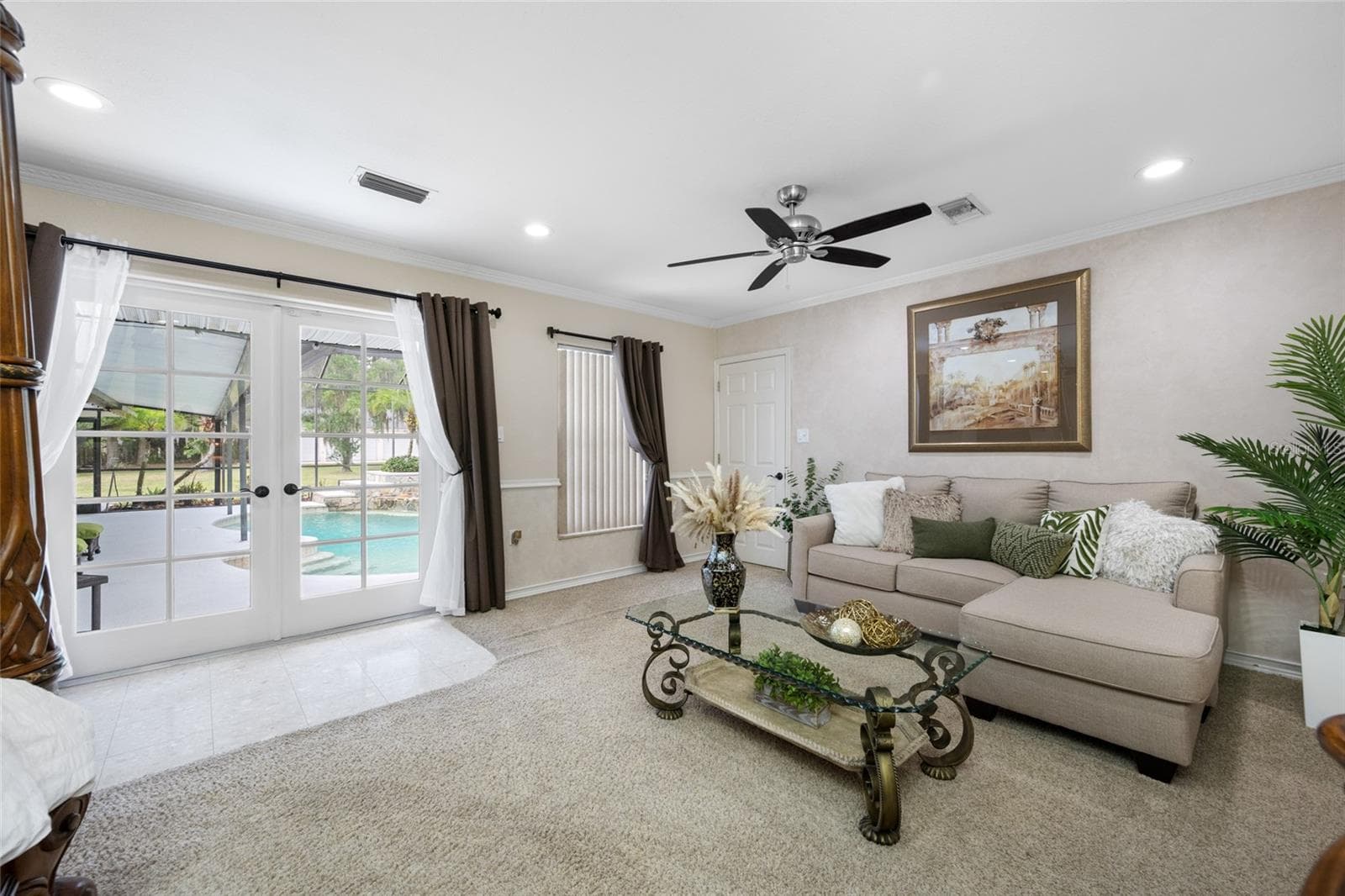 French doors leading to pool area - 15314 LAKE MAGDALENE BLVD, TAMPA