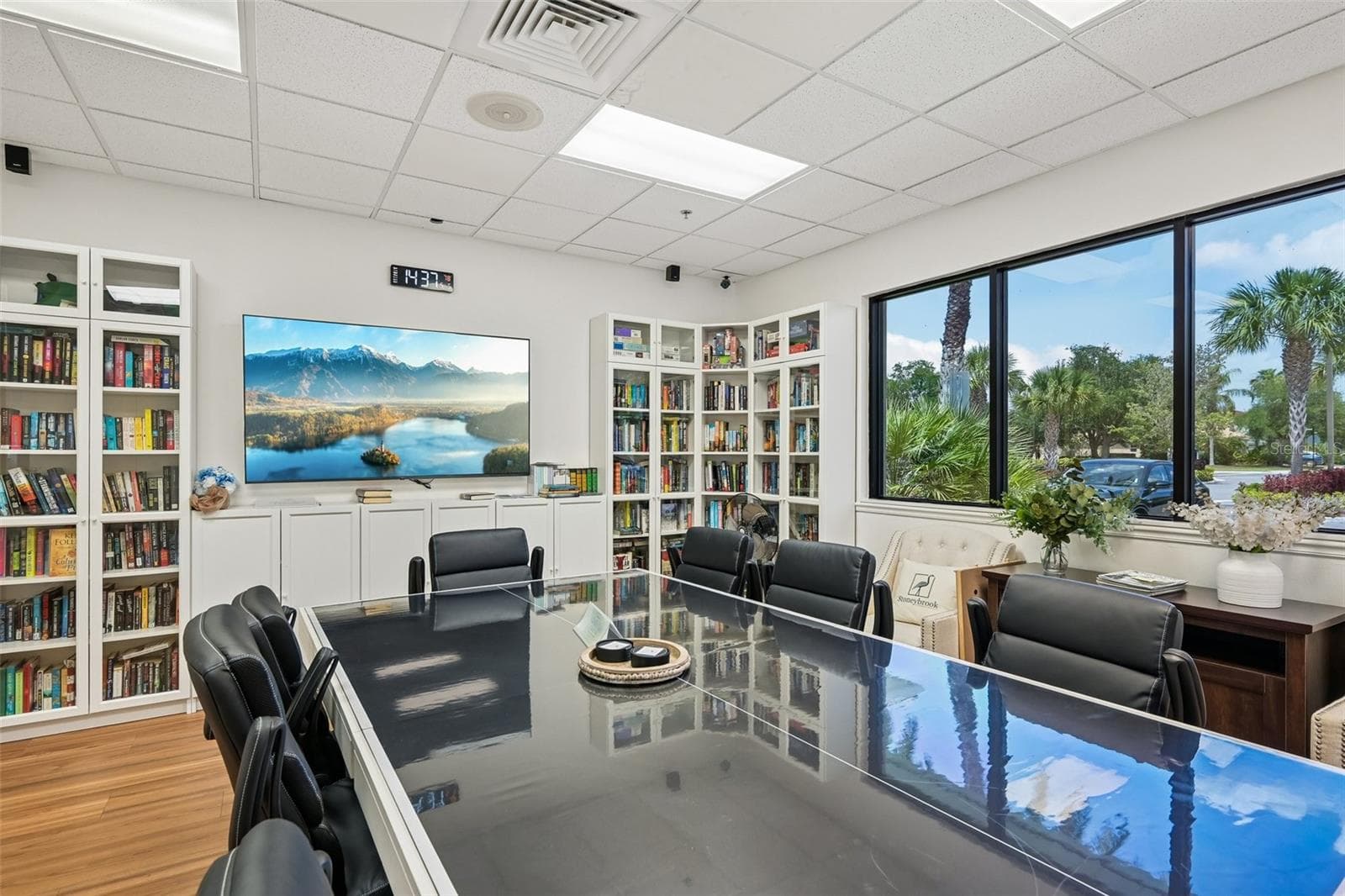 COMMUNITY LIBRARY - 1003 FAIRWAYCOVE LN #201, BRADENTON