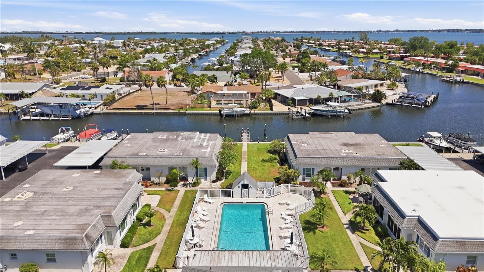 Condominium at 9914 SEBASTIAN CT, BRADENTON, photo 50 of 60