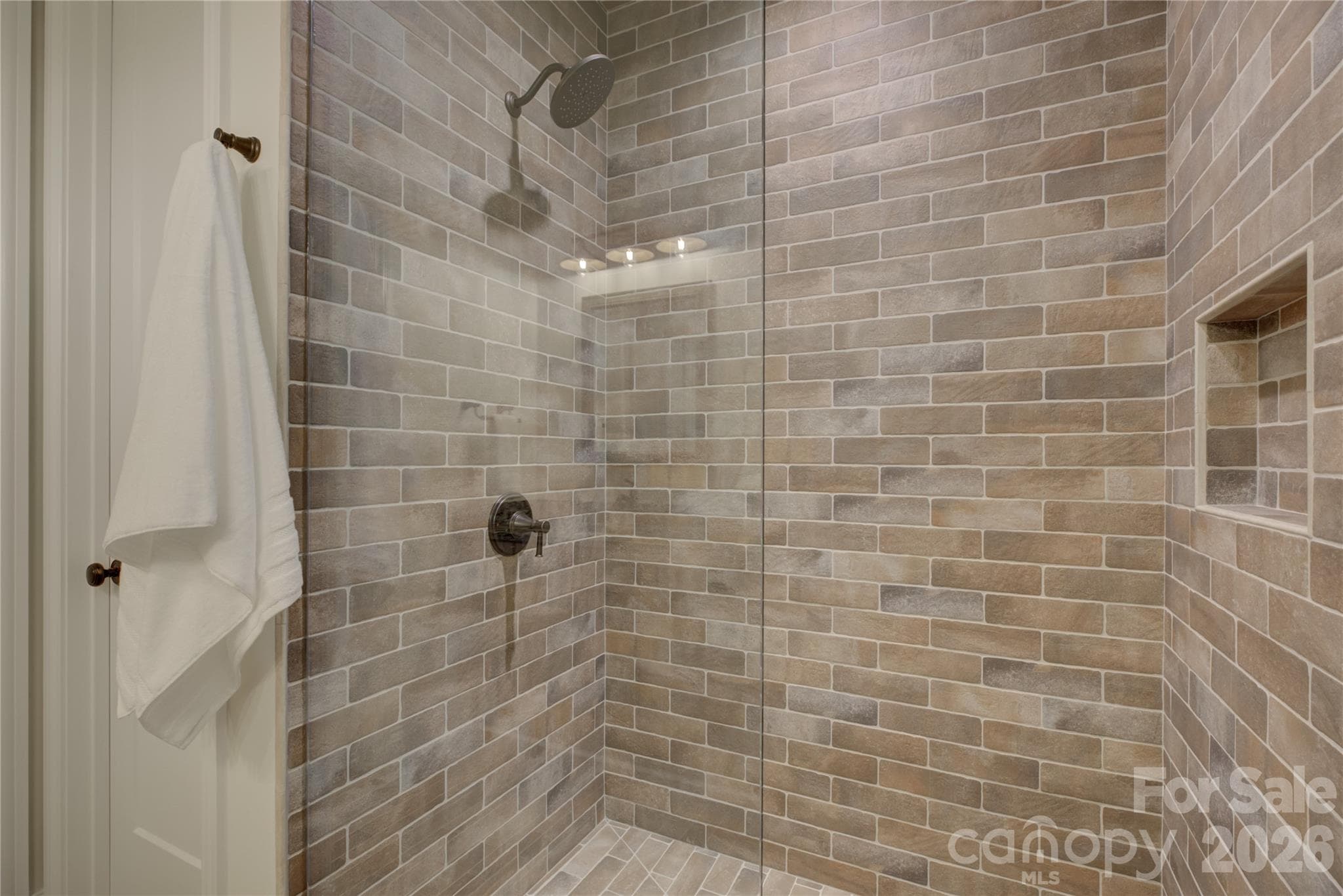 Single Family Residence at 18210 Kalabash Road, Charlotte, photo 22 of 48