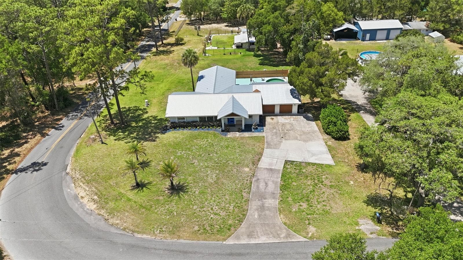 Single Family Residence at 37237 GRAYS AIRPORT RD, LADY LAKE, photo 49 of 58