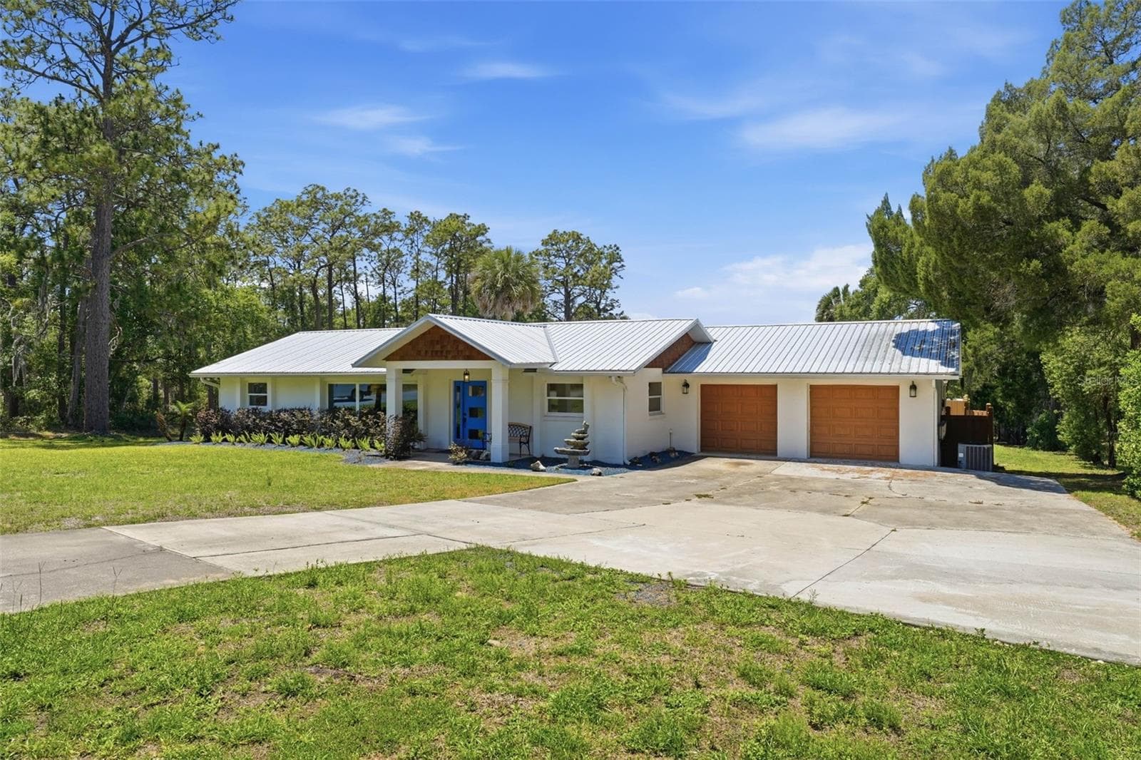 Single Family Residence at 37237 GRAYS AIRPORT RD, LADY LAKE, photo 55 of 58