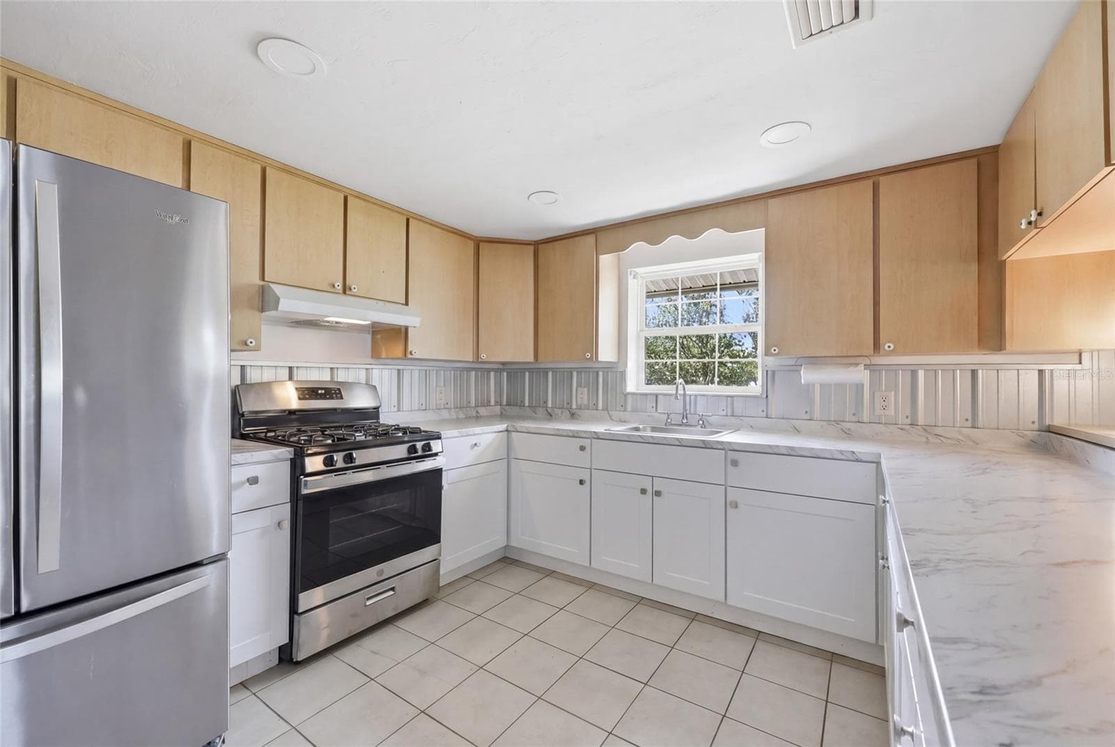 Mixed Use at 505 3RD ST, CEDAR KEY, photo 9 of 37