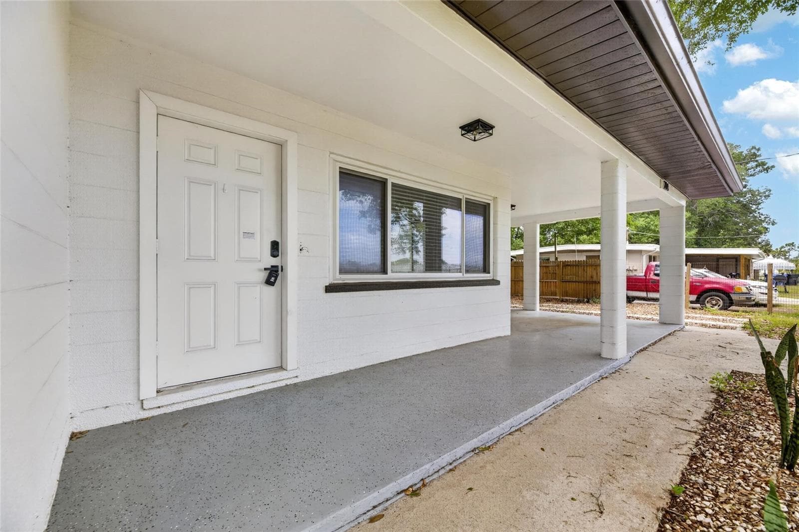 Single Family Residence at 204 7TH AVE NW, RUSKIN, photo 8 of 55