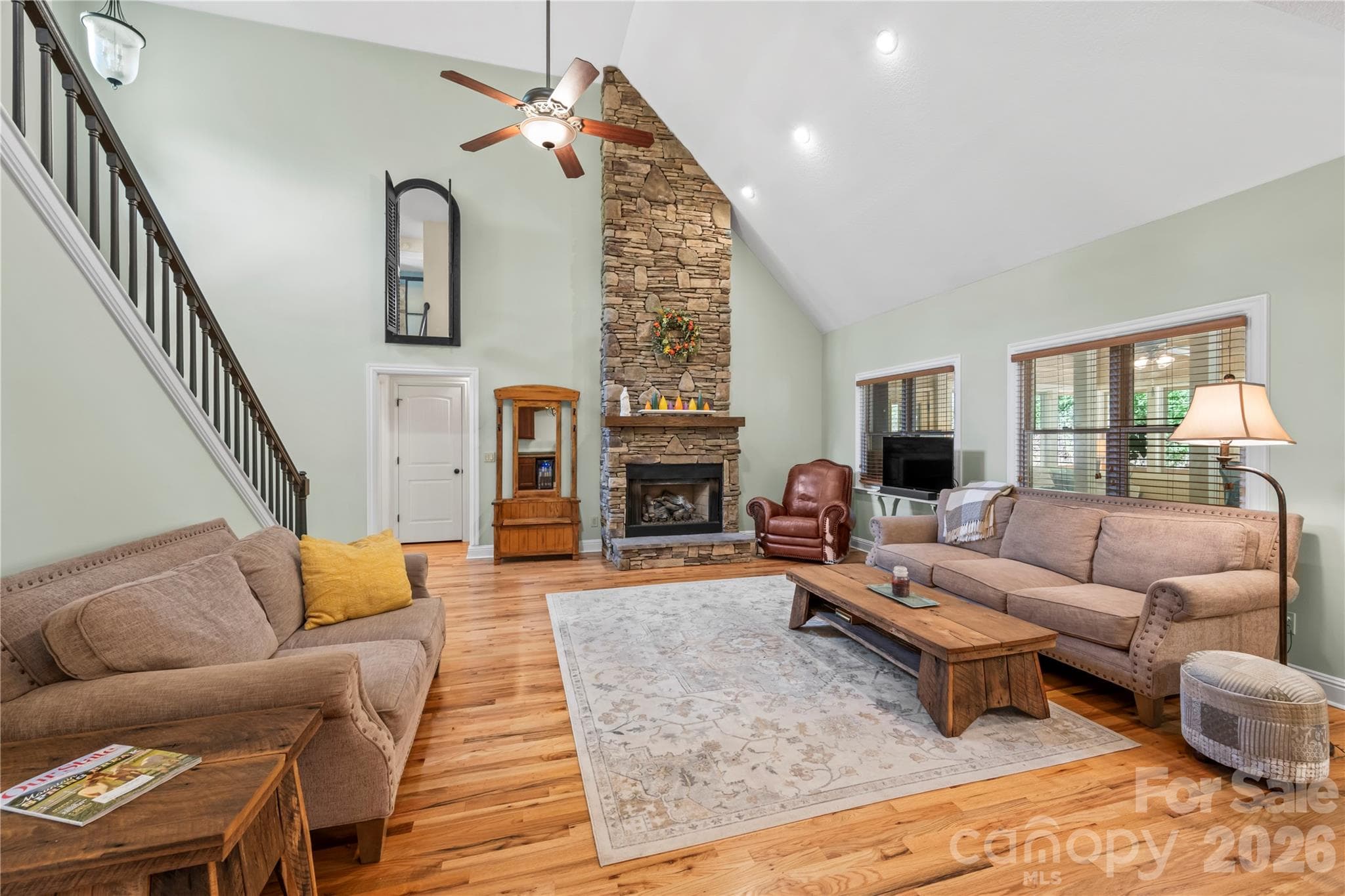 Single Family Residence at 128 Churchill Downs Drive, Fairview, photo 13 of 54
