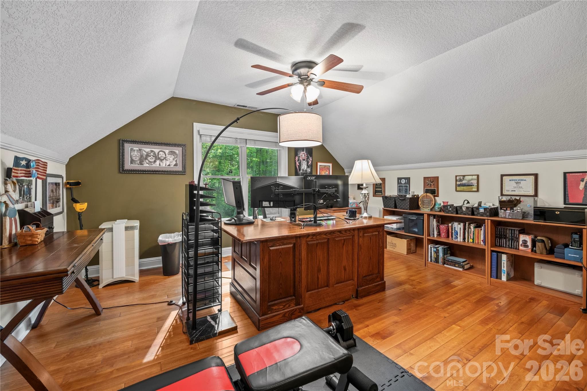 Single Family Residence at 128 Churchill Downs Drive, Fairview, photo 35 of 54