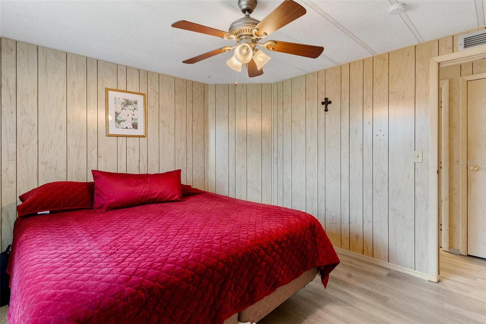 Manufactured Home at 717 W COACH N FOUR DR, LEESBURG, photo 20 of 29