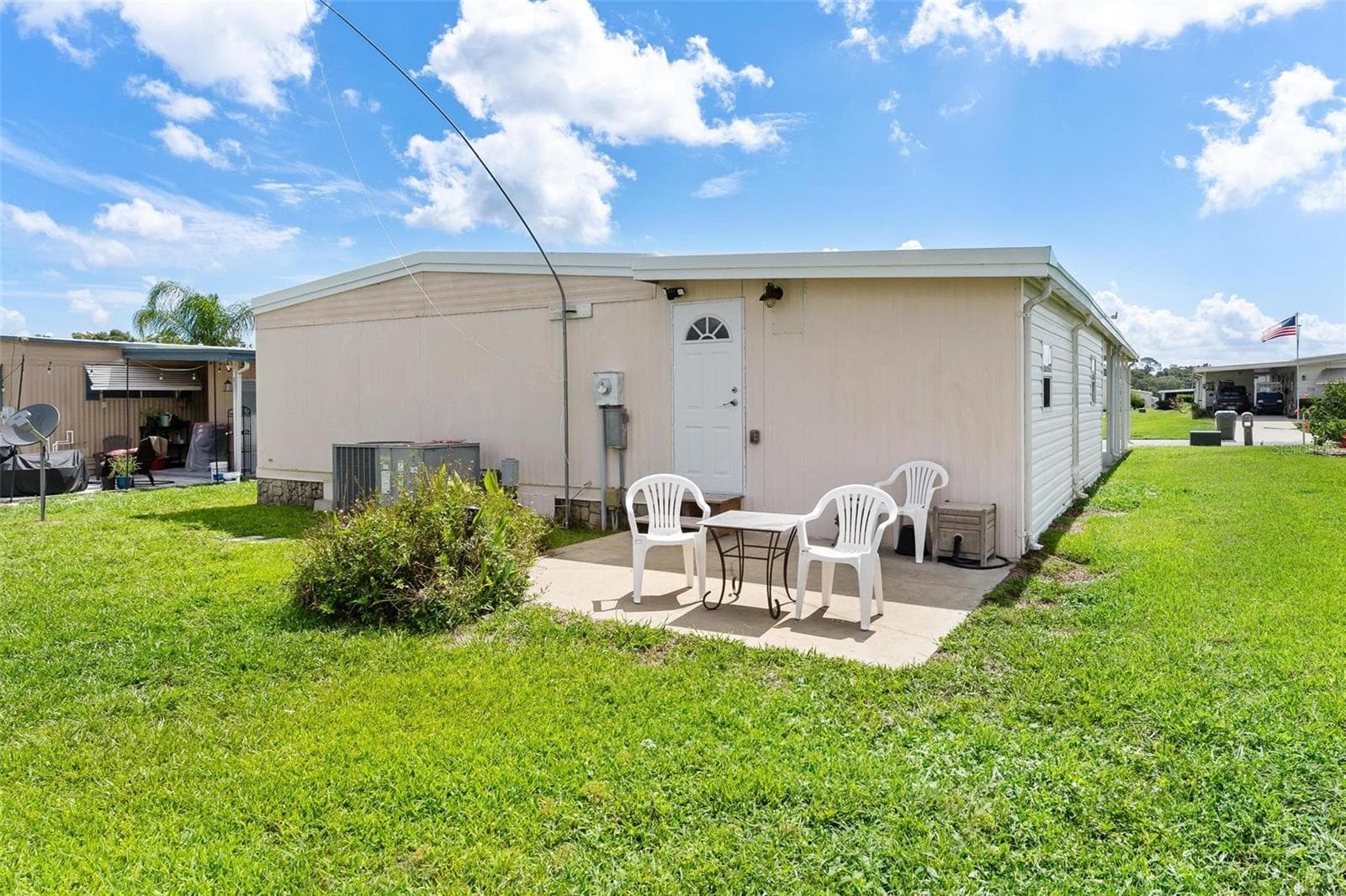 Manufactured Home at 717 W COACH N FOUR DR, LEESBURG, photo 28 of 29