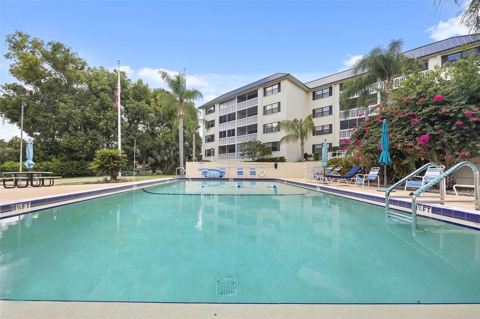 Condominium at 101 N GRANDVIEW ST #1, MOUNT DORA, photo 44 of 64