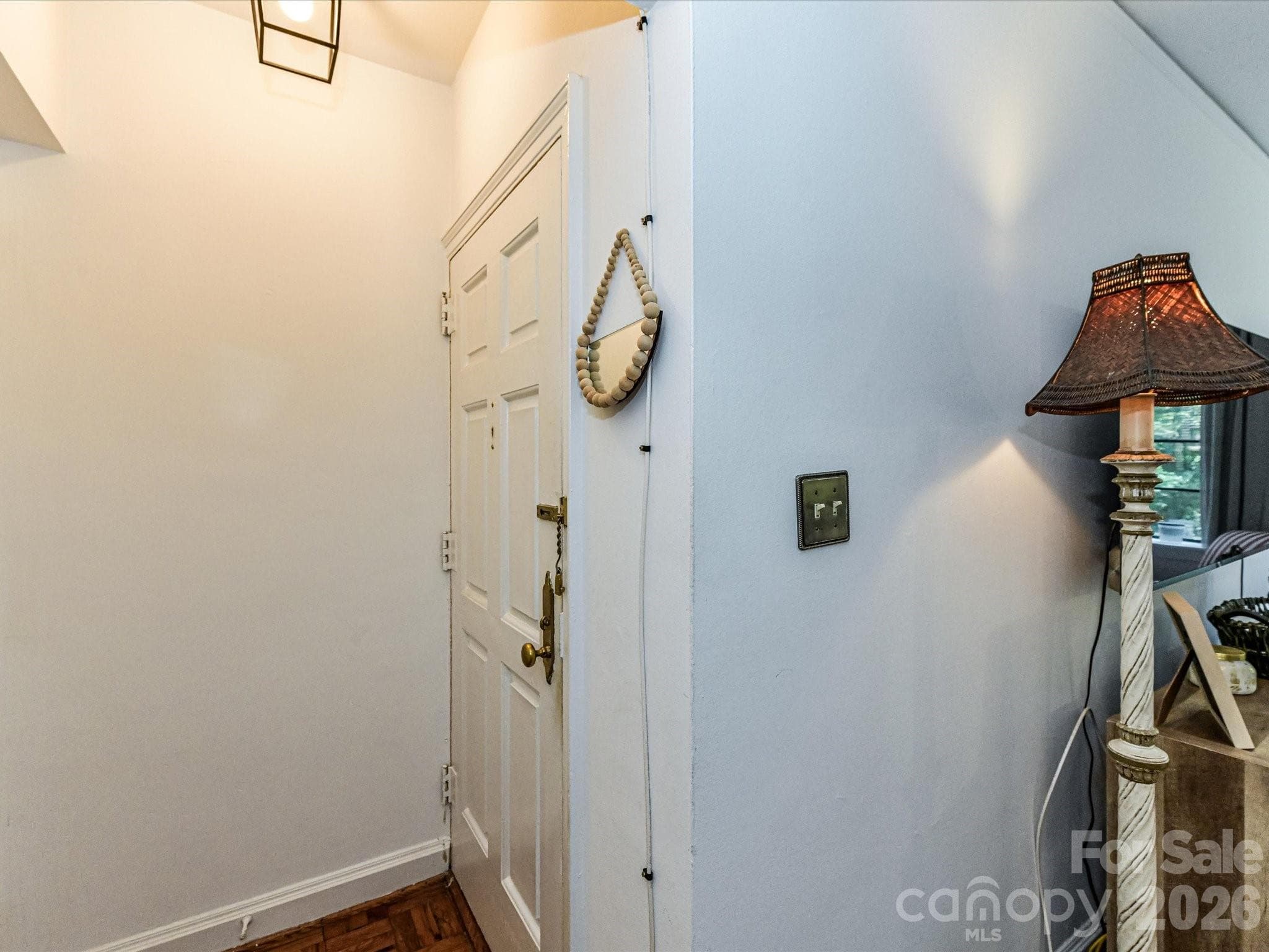 Condominium at 1121 Myrtle Avenue, Charlotte, photo 6 of 22