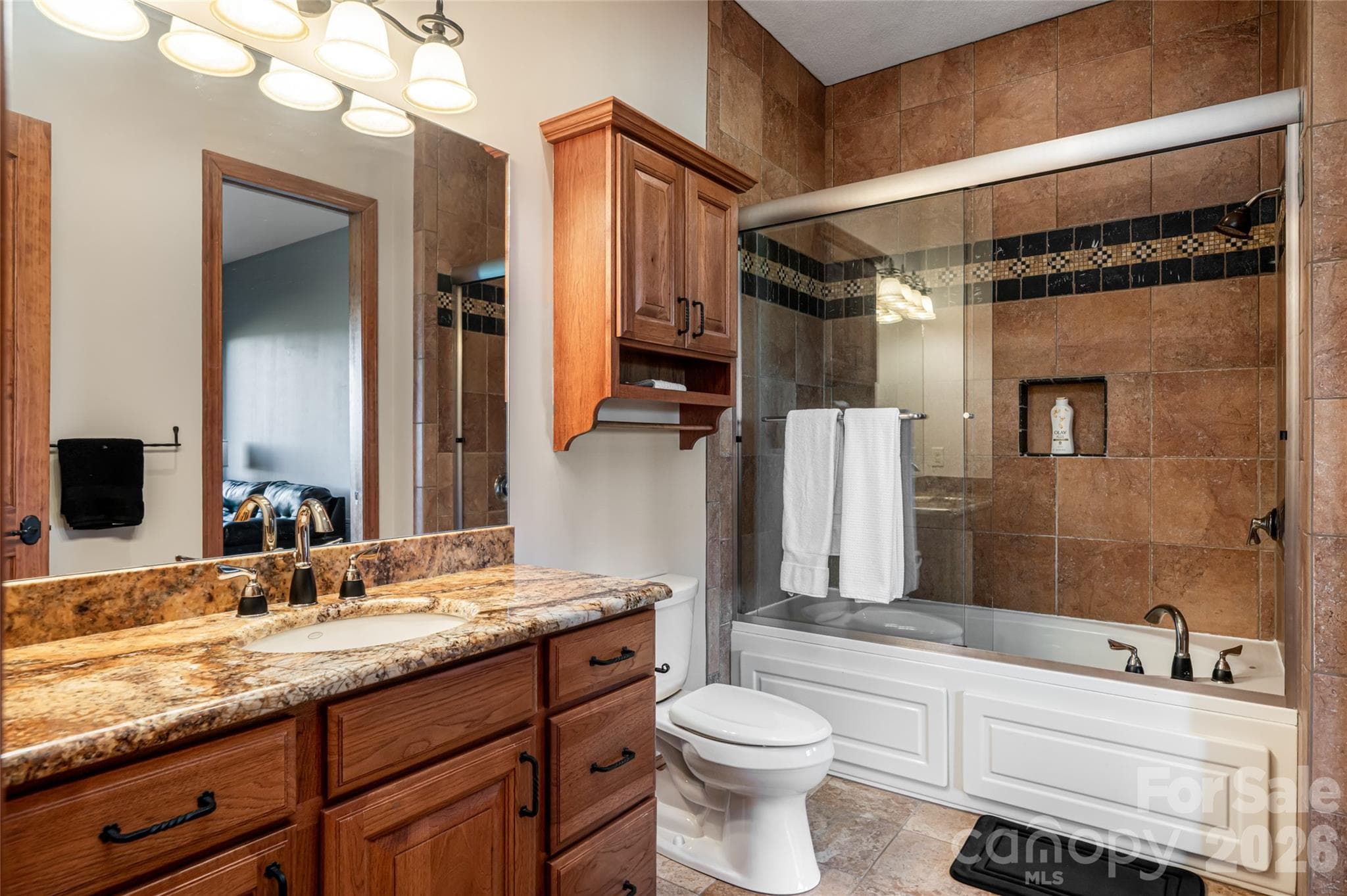 Single Family Residence at 326 Summit Drive, Whittier, photo 36 of 48