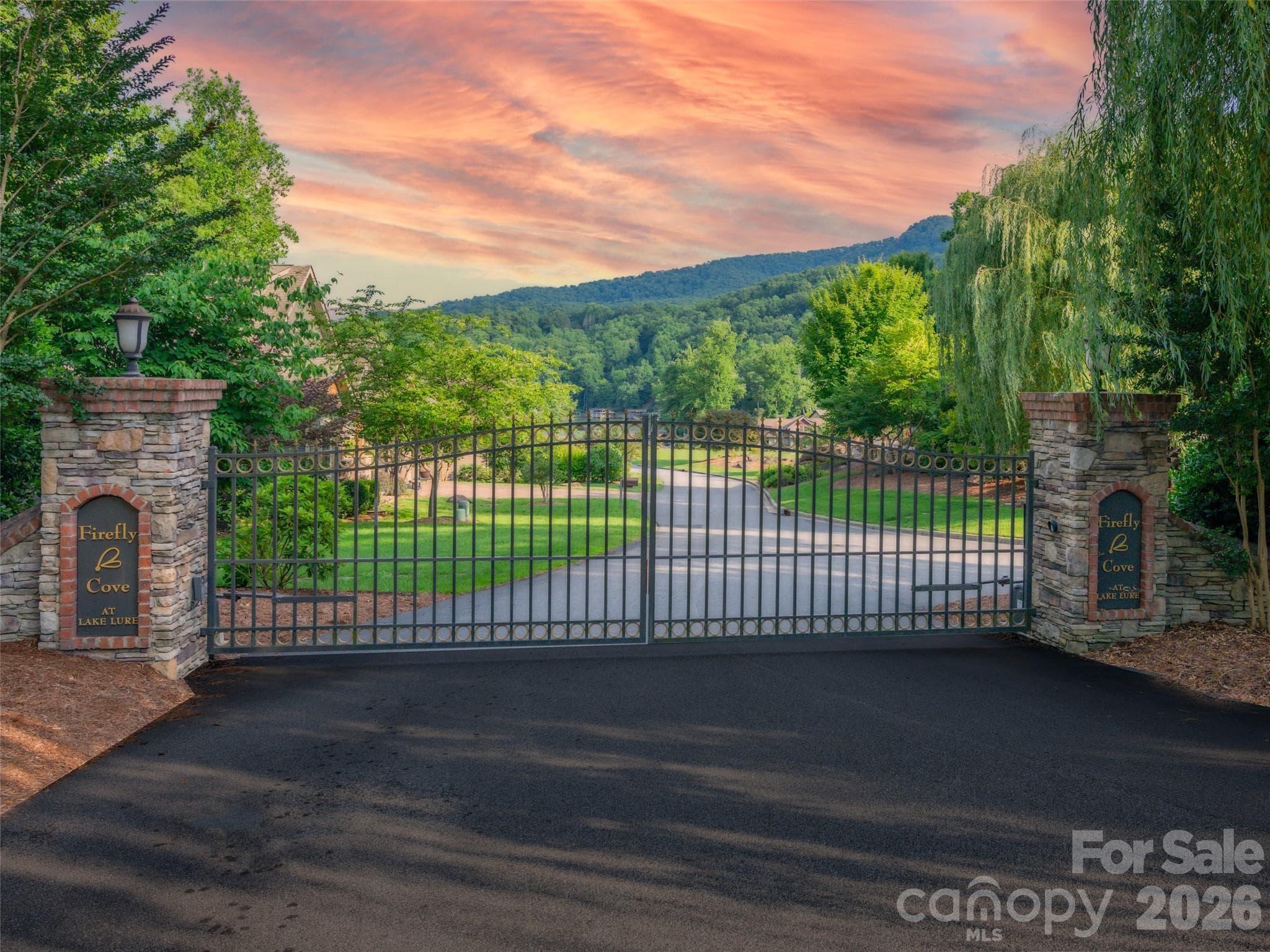 Lot at Lake Lure, photo 30 of 31
