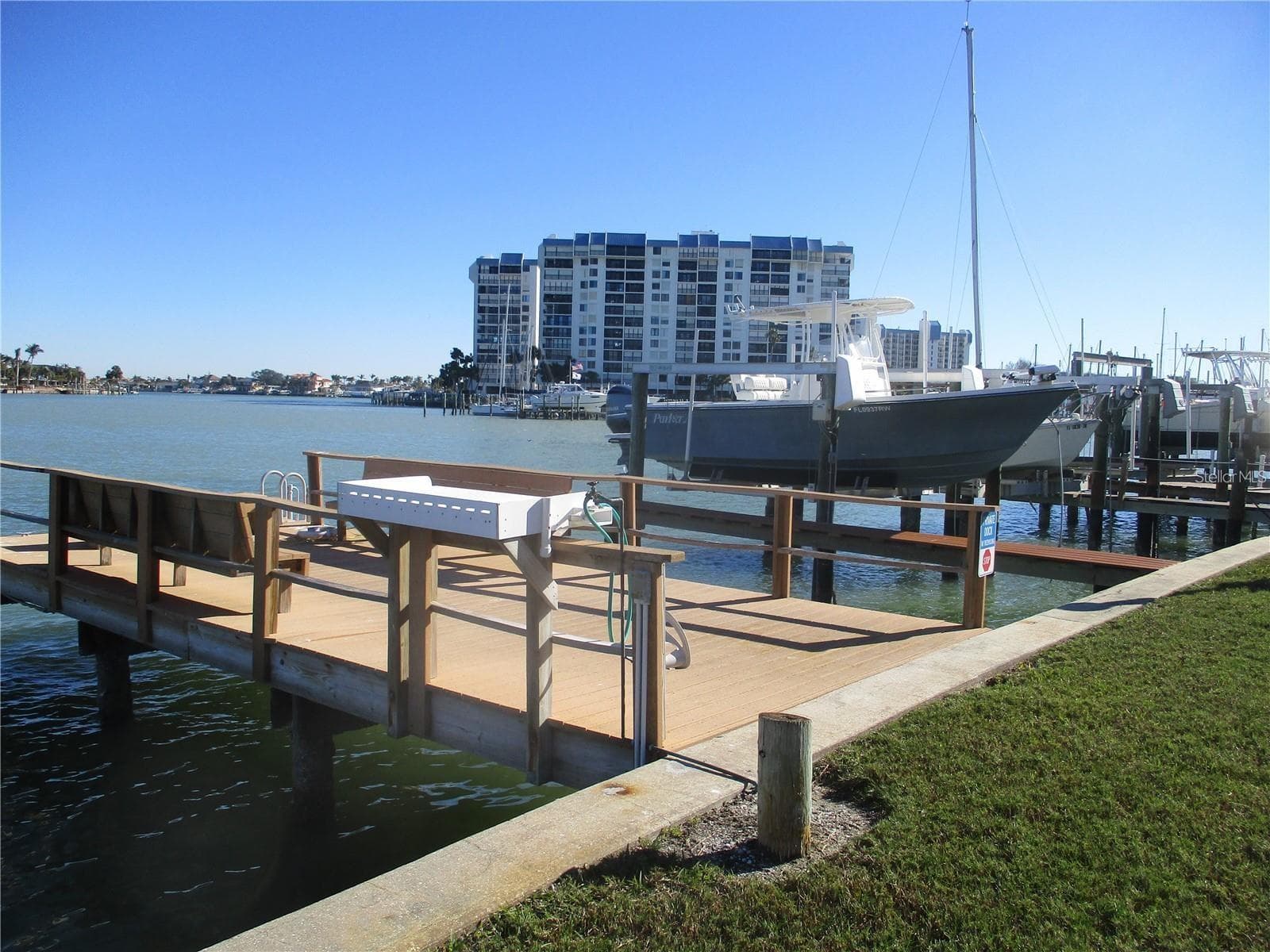 Fishing dock - 9825 HARRELL AVE #404, TREASURE ISLAND