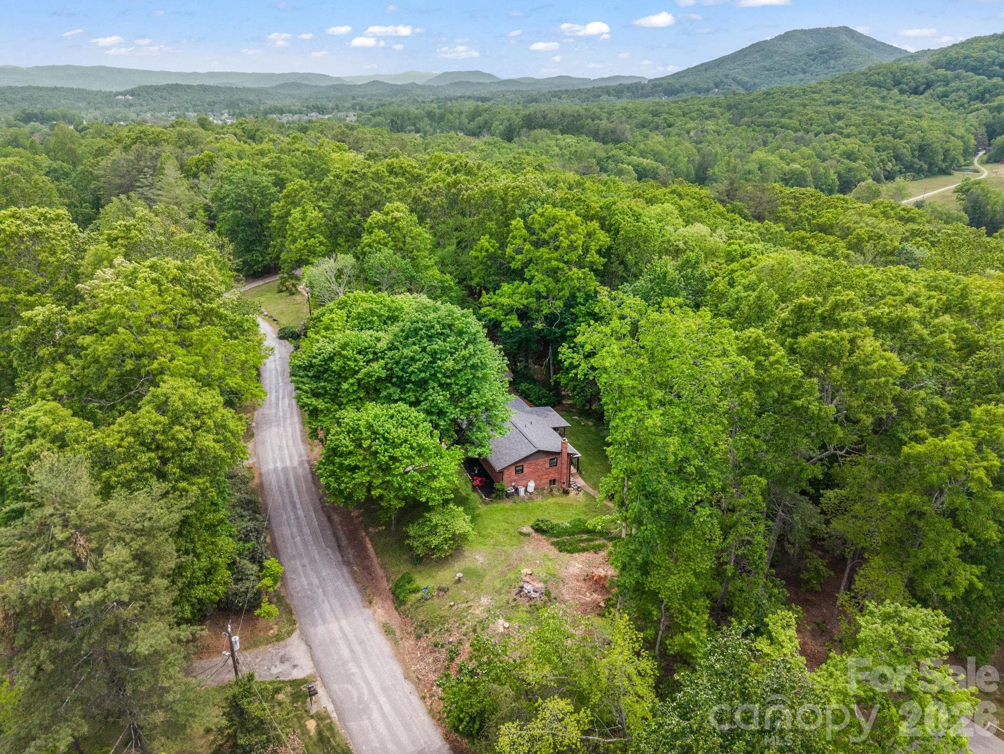 92 Greenwood Acres Drive