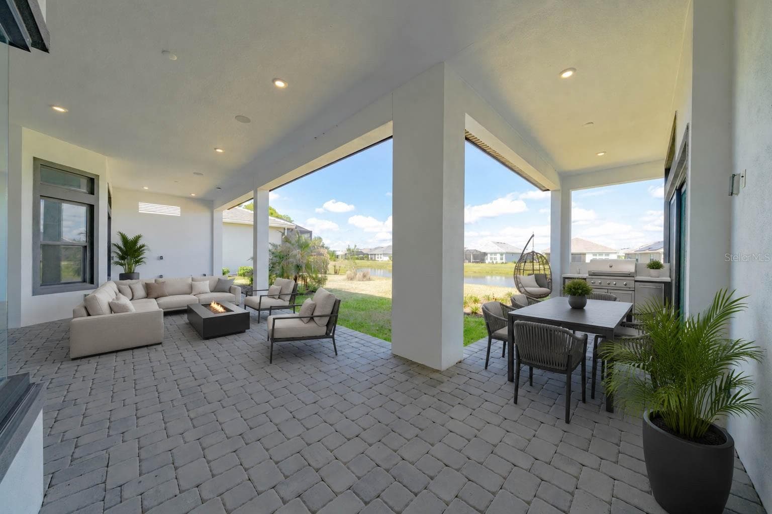 BACK PORCH - 4866 FRECCIA LOOP, WESLEY CHAPEL