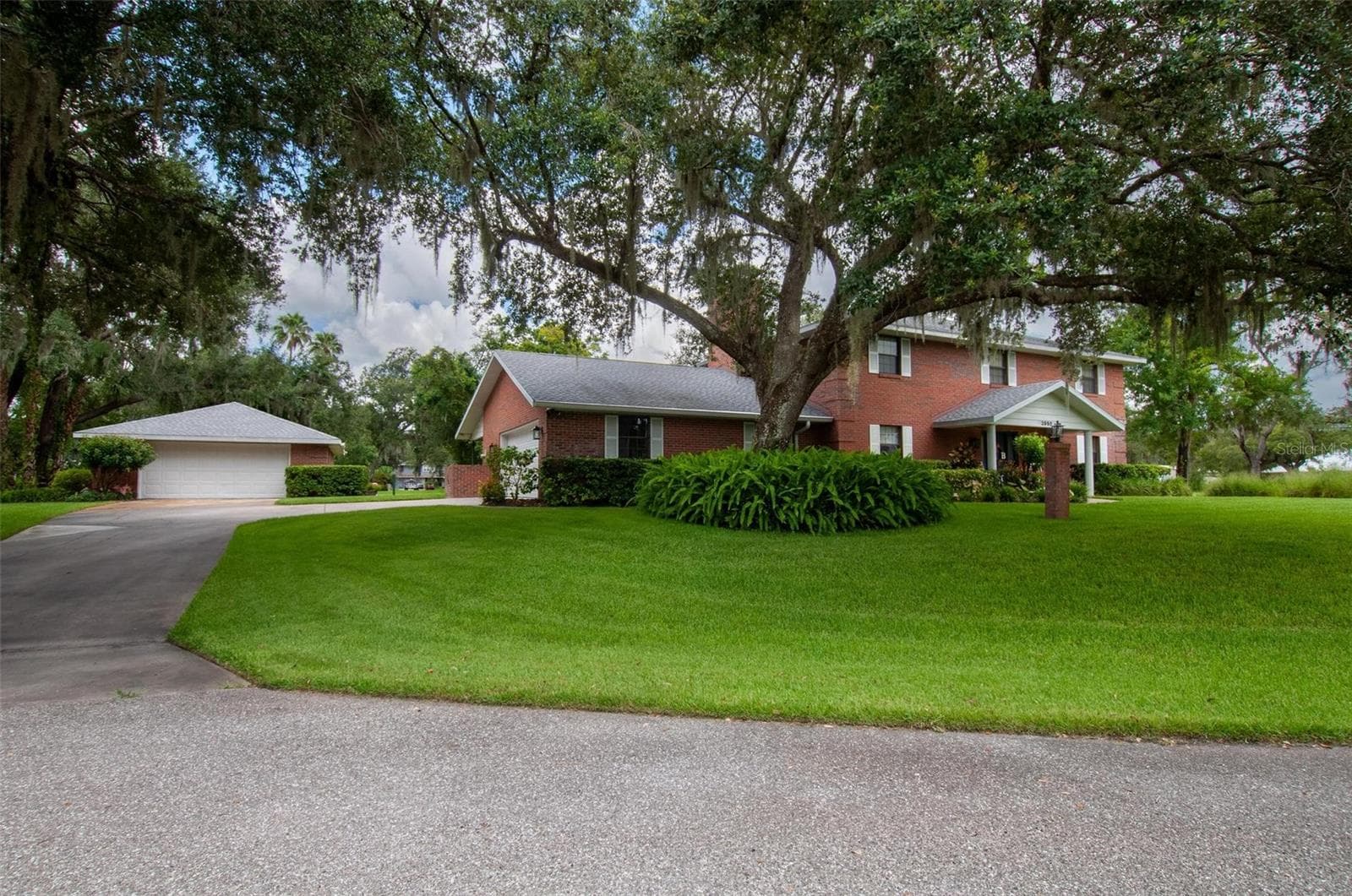 3990 NE ASHLEY TER