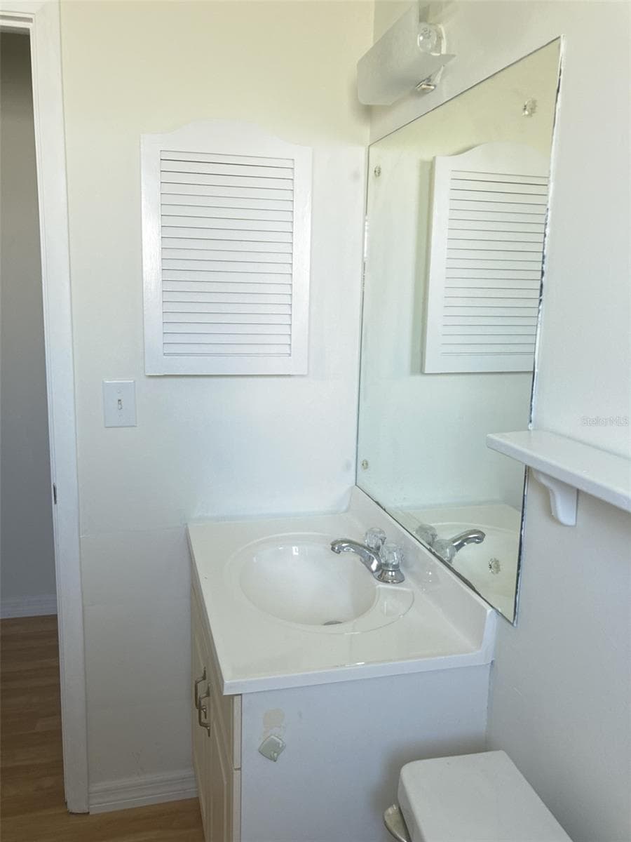 Villa at 6110 CORAL WAY, BRADENTON, photo 16 of 22