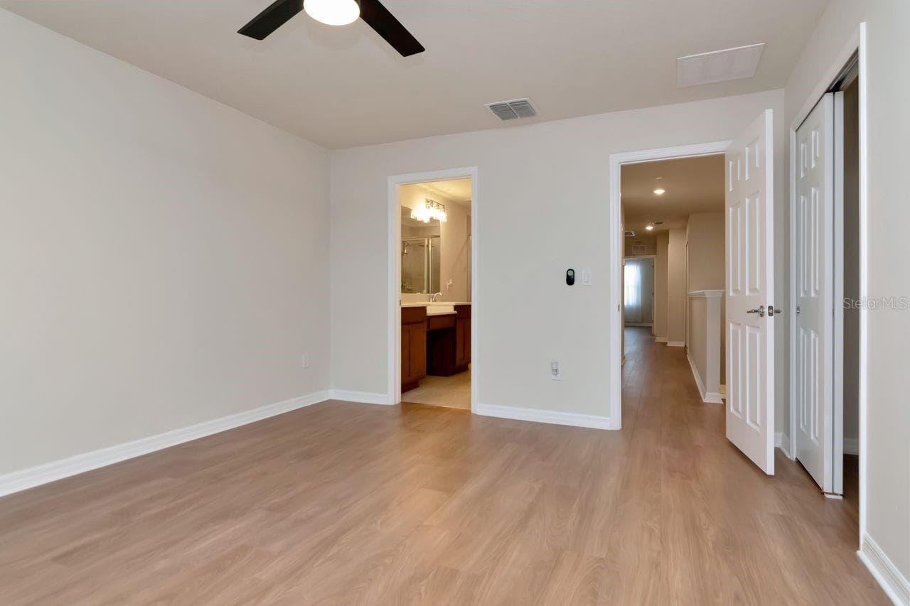 Townhouse at 5368 SYLVESTER LOOP, TAMPA, photo 34 of 56