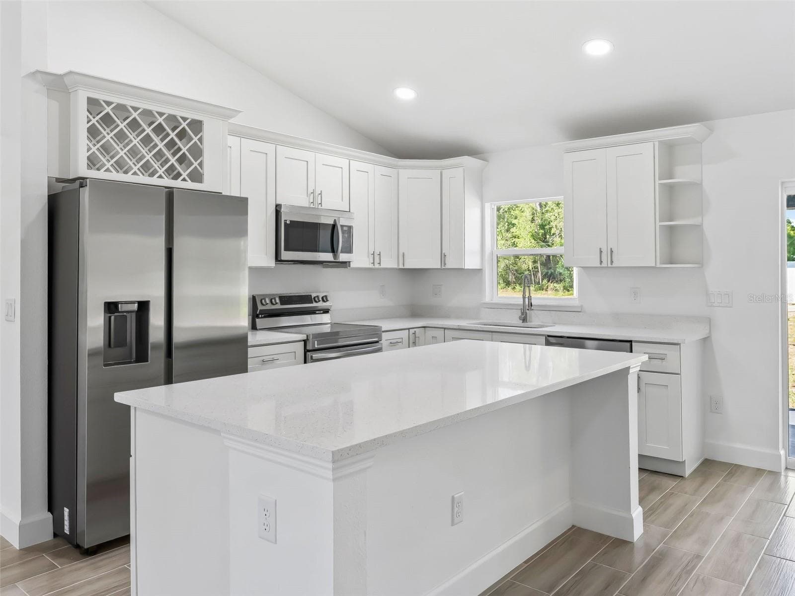 Single Family Residence at 4994 SW 166TH LOOP, OCALA, photo 12 of 40