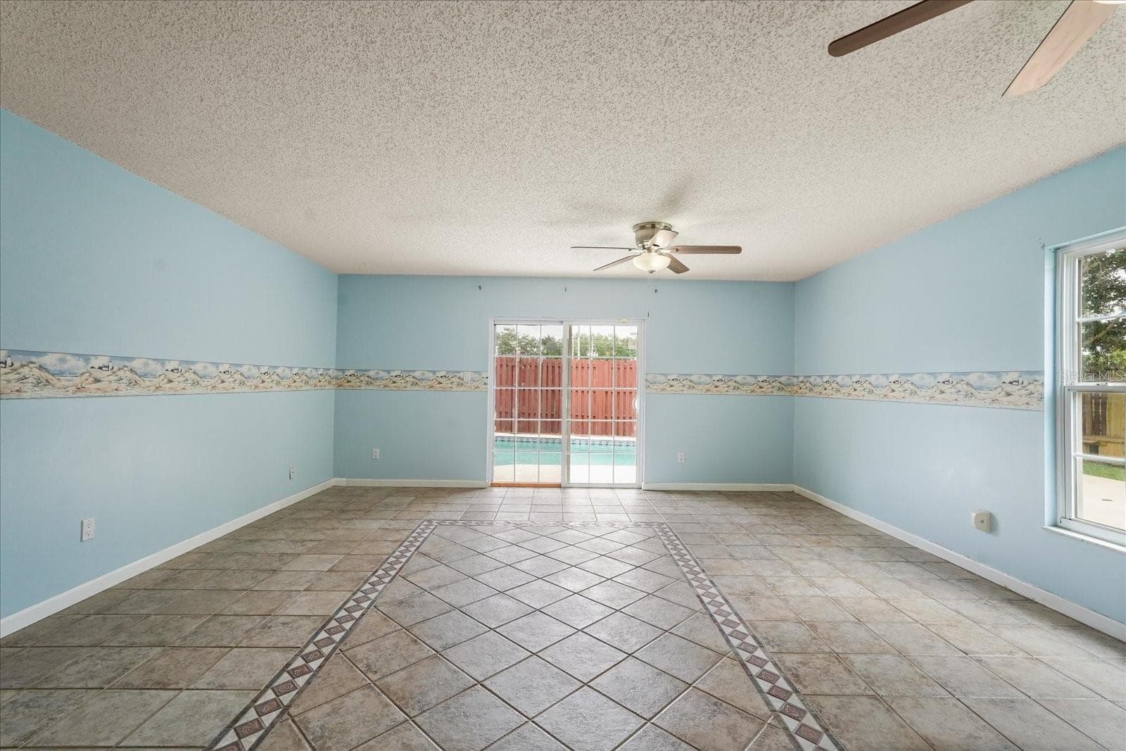 Single Family Residence at 2019 PAPRIKA DR, ORLANDO, photo 8 of 38