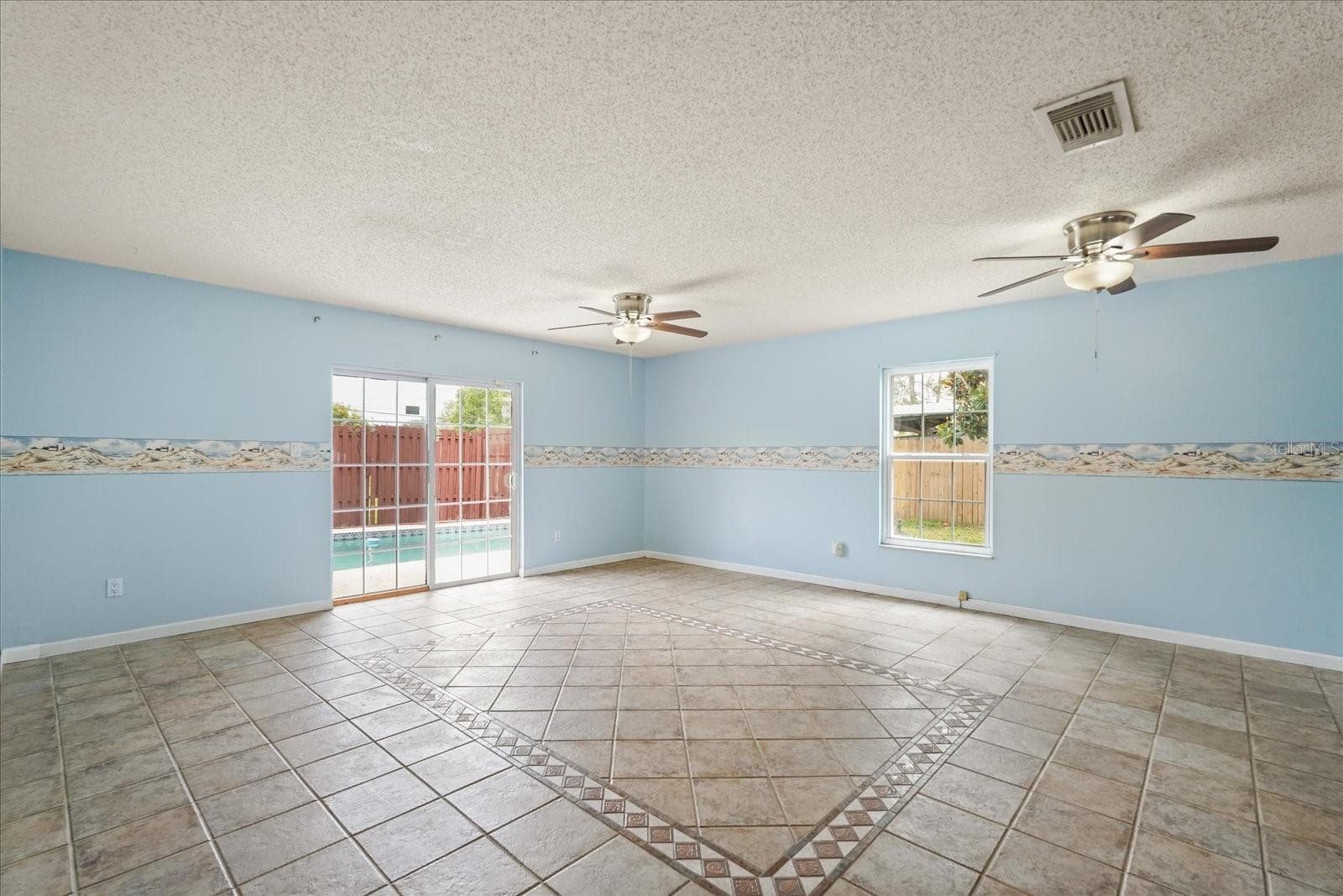 Single Family Residence at 2019 PAPRIKA DR, ORLANDO, photo 9 of 38