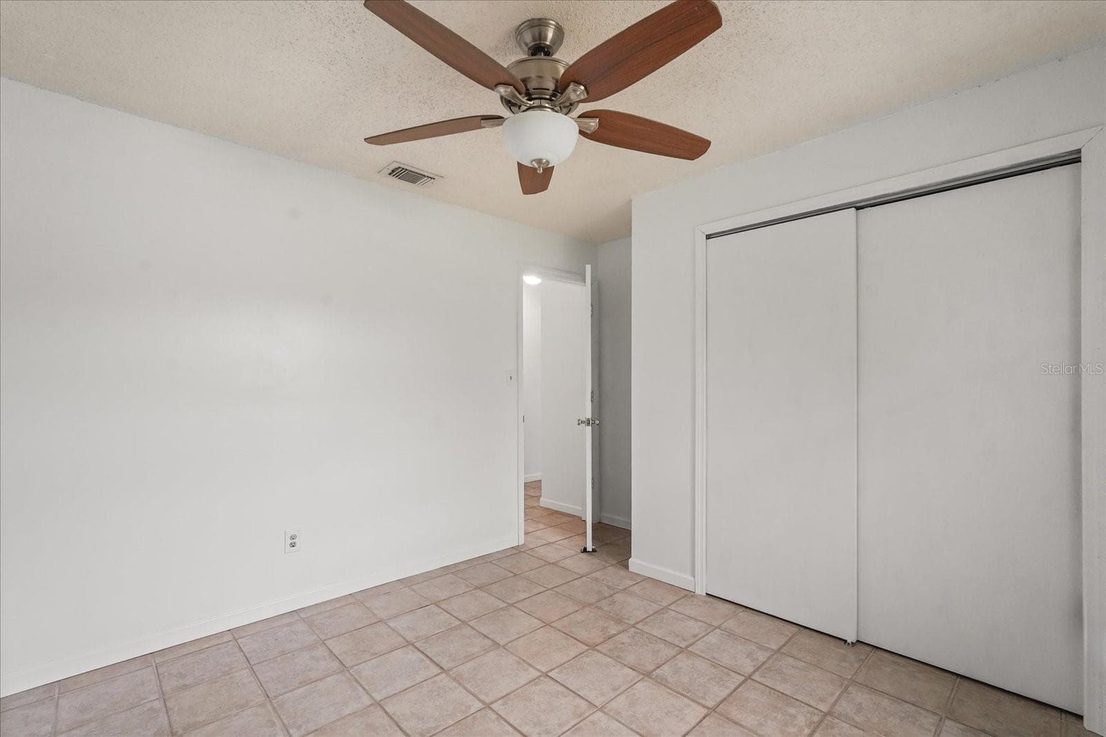 Single Family Residence at 2019 PAPRIKA DR, ORLANDO, photo 15 of 38