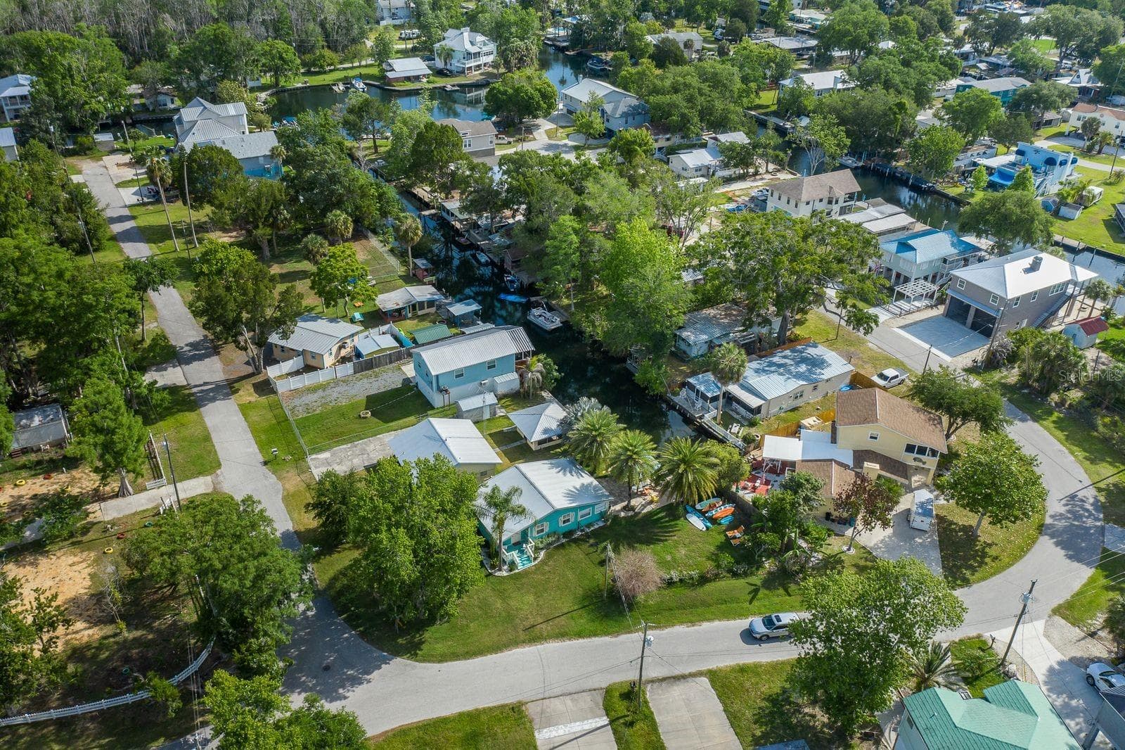 Single Family Residence at 5473 DARLENE ST, WEEKI WACHEE, photo 6 of 51