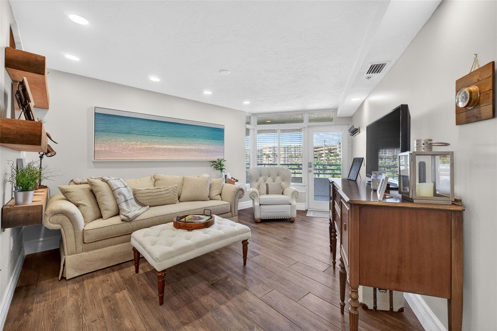 Living Room - 4631 S ATLANTIC AVE #8202, PORT ORANGE