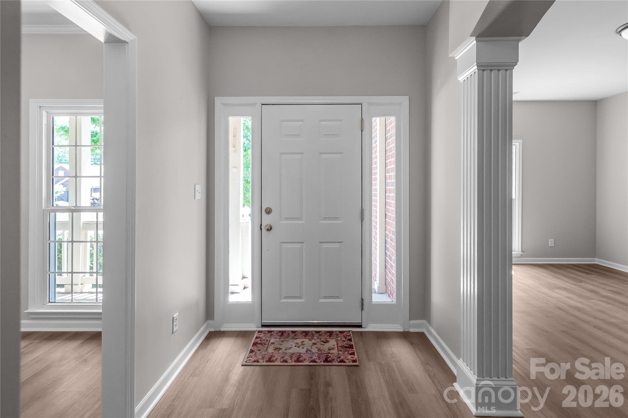 Single Family Residence at 10713 Ridge Acres Road, Charlotte, photo 3 of 43
