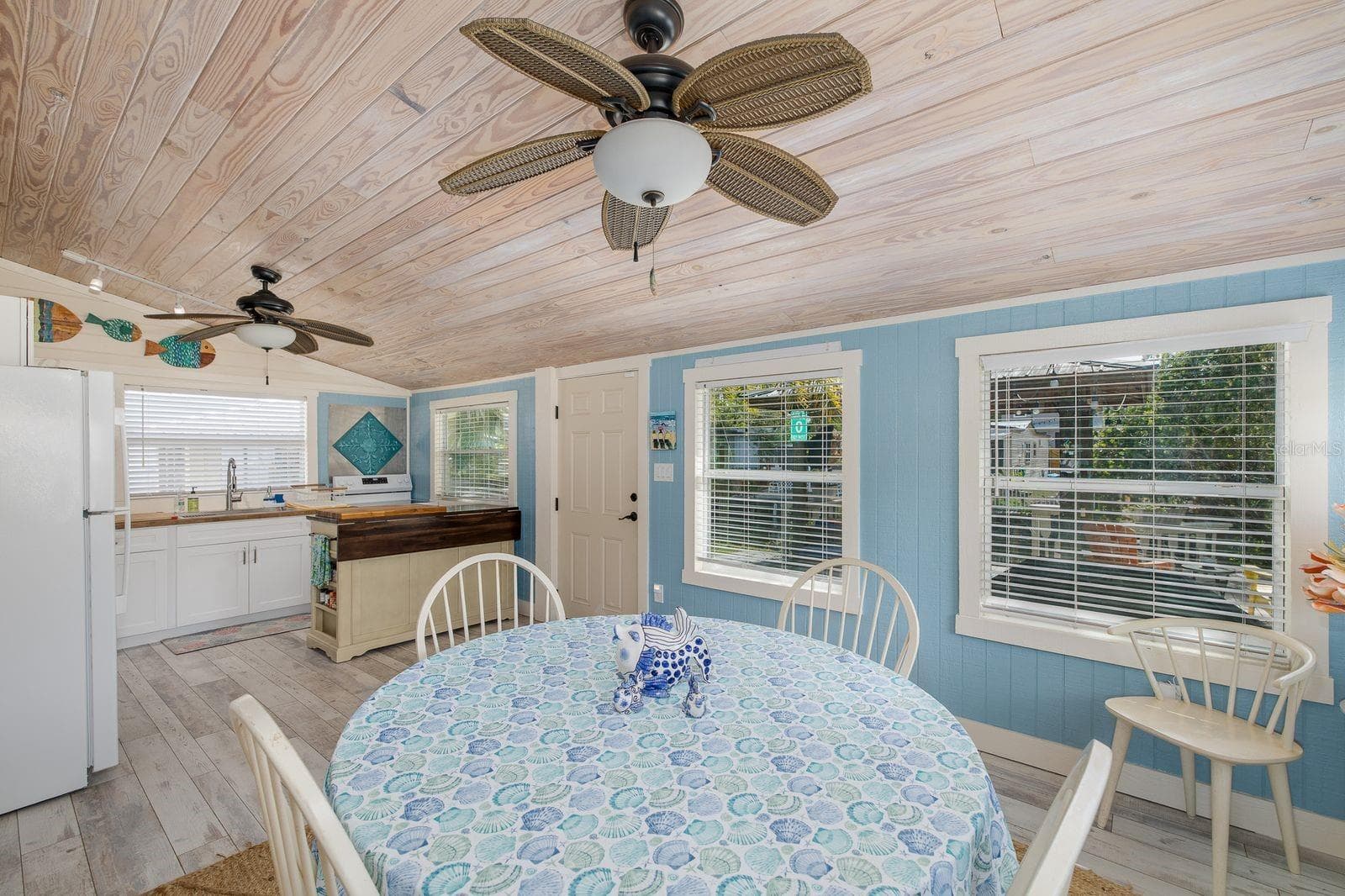 Single Family Residence at 5473 DARLENE ST, WEEKI WACHEE, photo 14 of 51