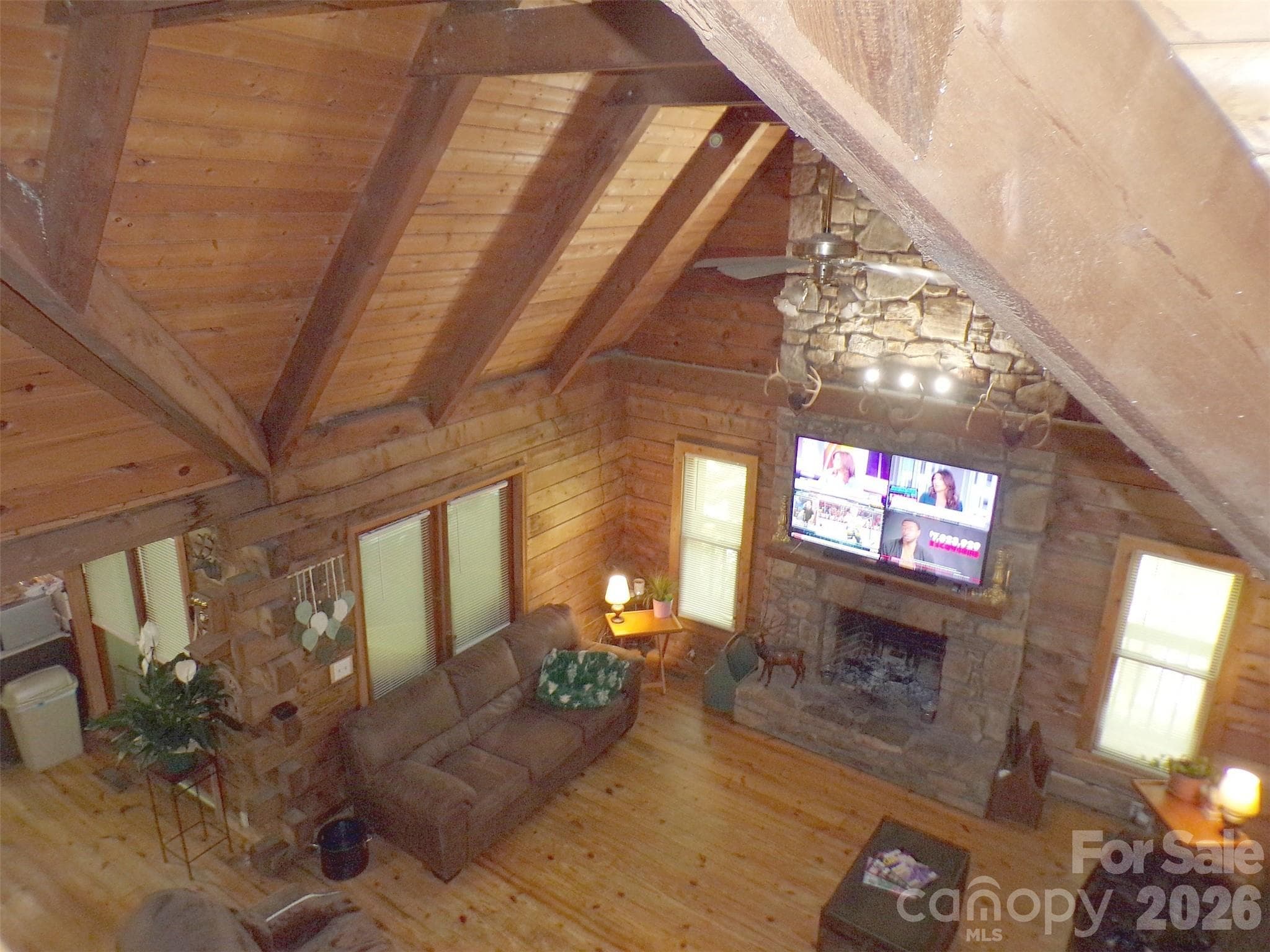 Single Family Residence at 216 Paradise Road, Hendersonville, photo 14 of 35