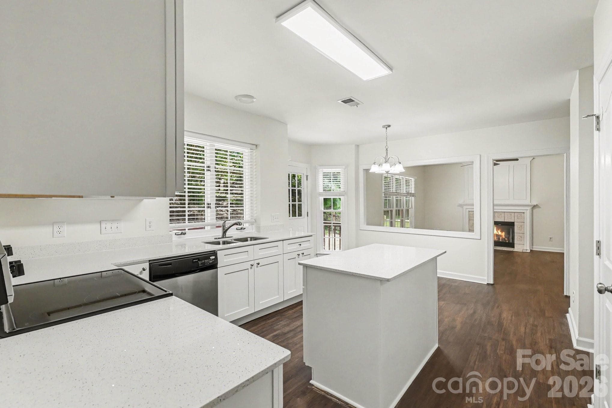 Single Family Residence at Charlotte, photo 7 of 18