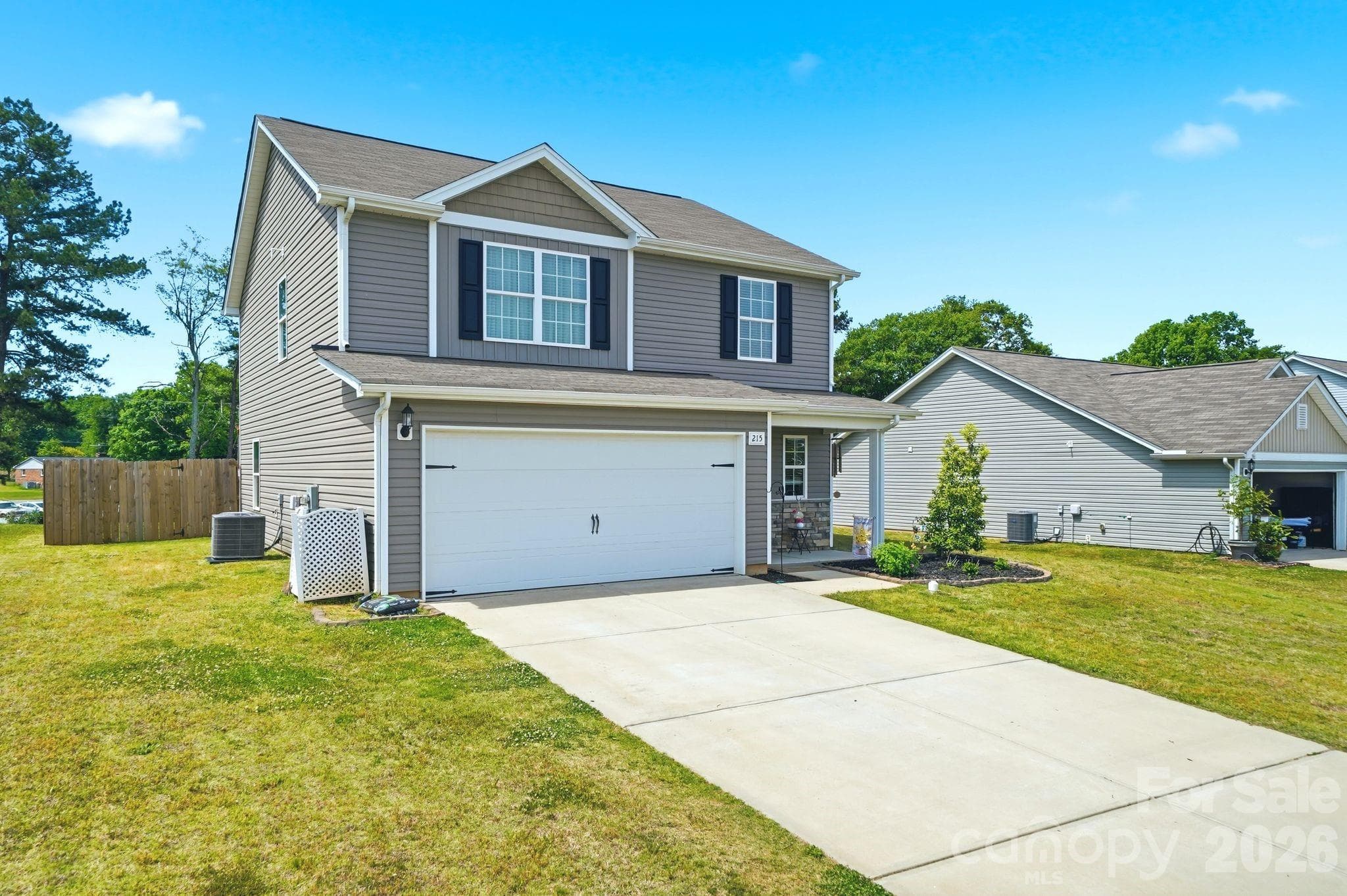 Single Family Residence at Kings Mountain, photo 2 of 36