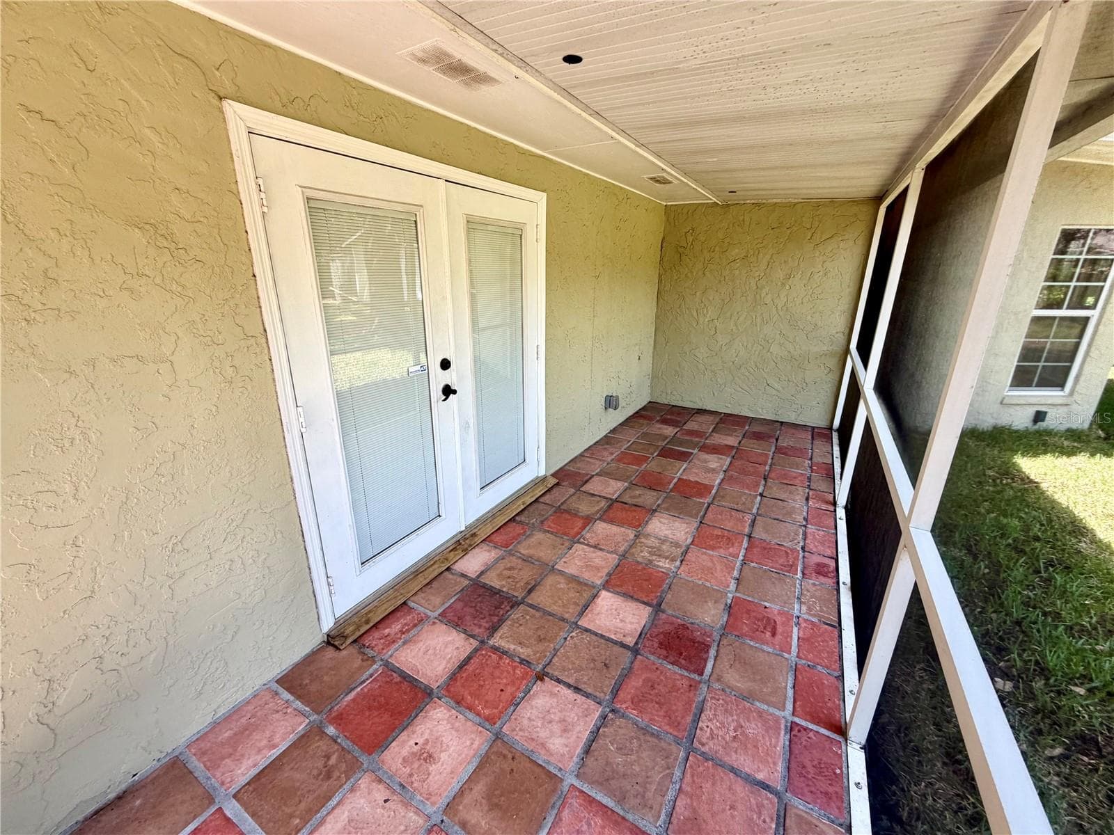 Single Family Residence at 6322 OAK SQ E, LAKELAND, photo 17 of 75