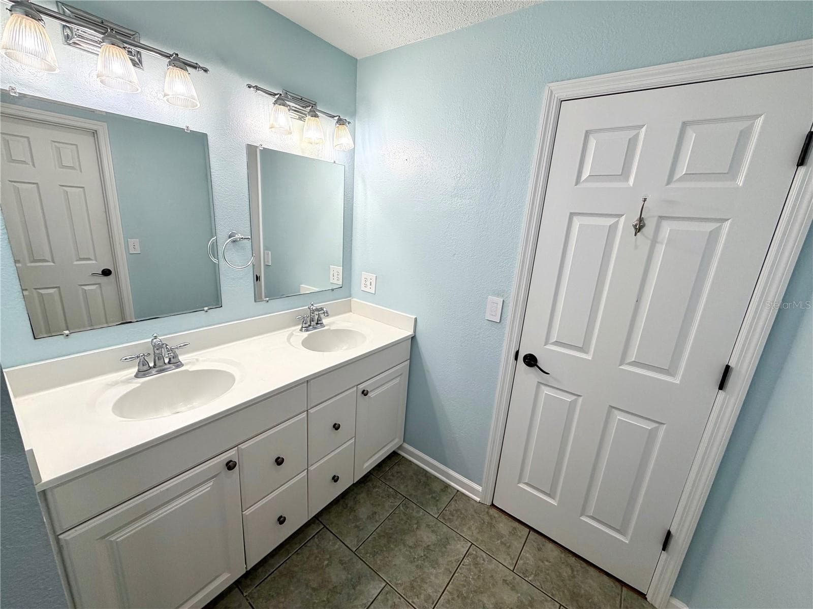 Single Family Residence at 6322 OAK SQ E, LAKELAND, photo 45 of 75