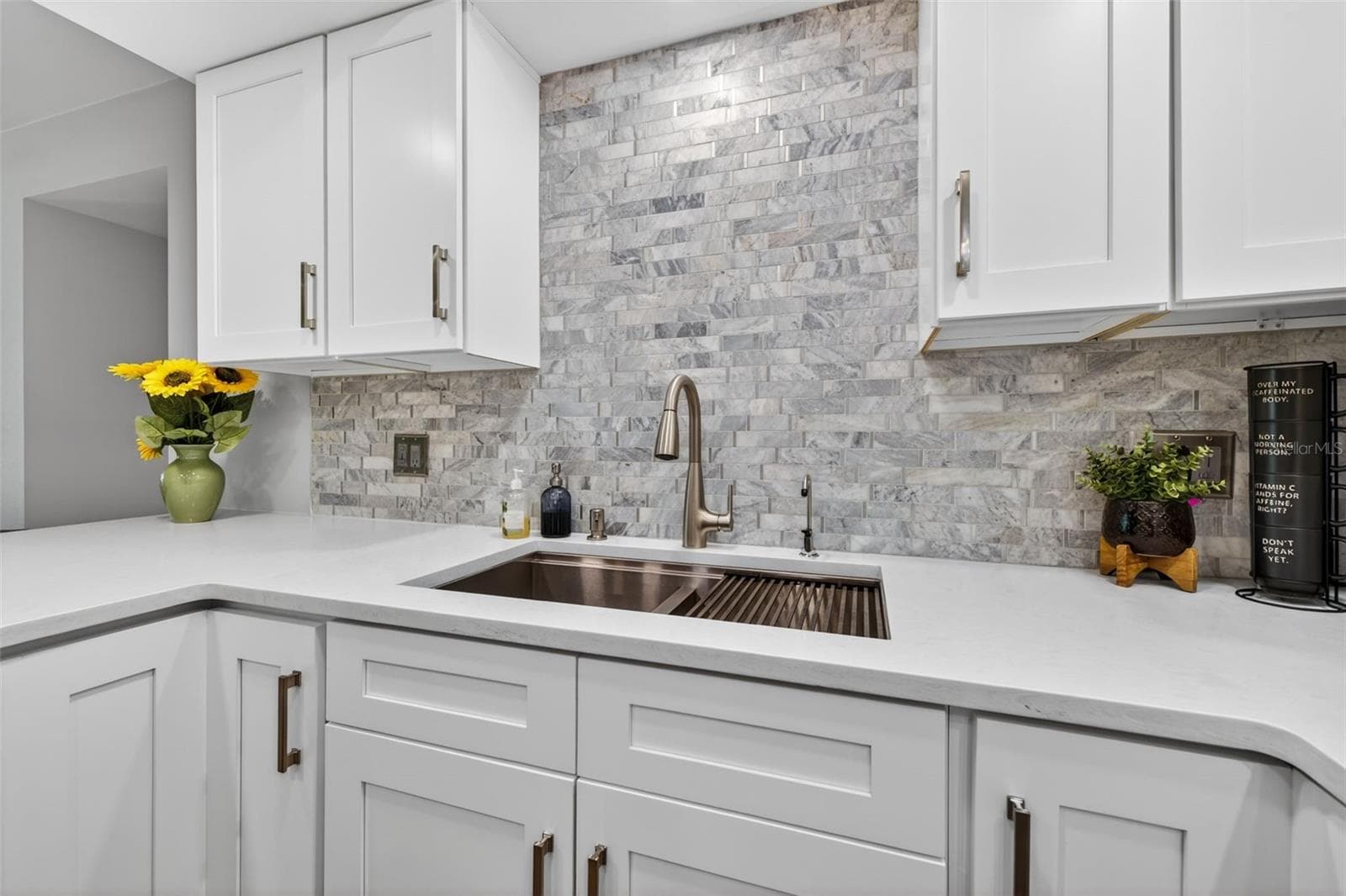 Kitchen - 100 OAKMONT LN #107 & 108, BELLEAIR