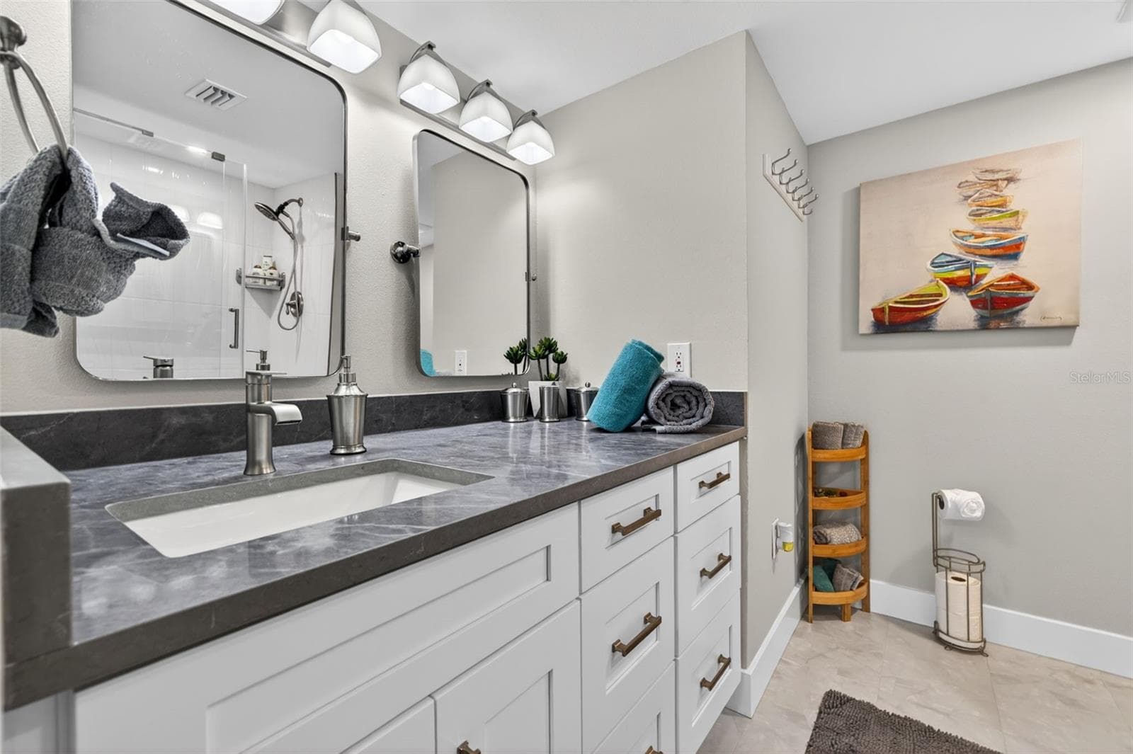 In-Law Suite - 100 OAKMONT LN #107 & 108, BELLEAIR