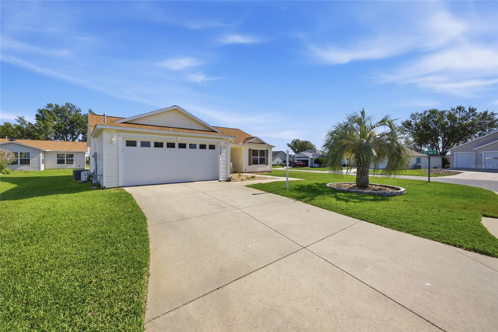 Single Family Residence at 17705 SE 93RD HAWTHORNE AVE, THE VILLAGES, photo 4 of 46
