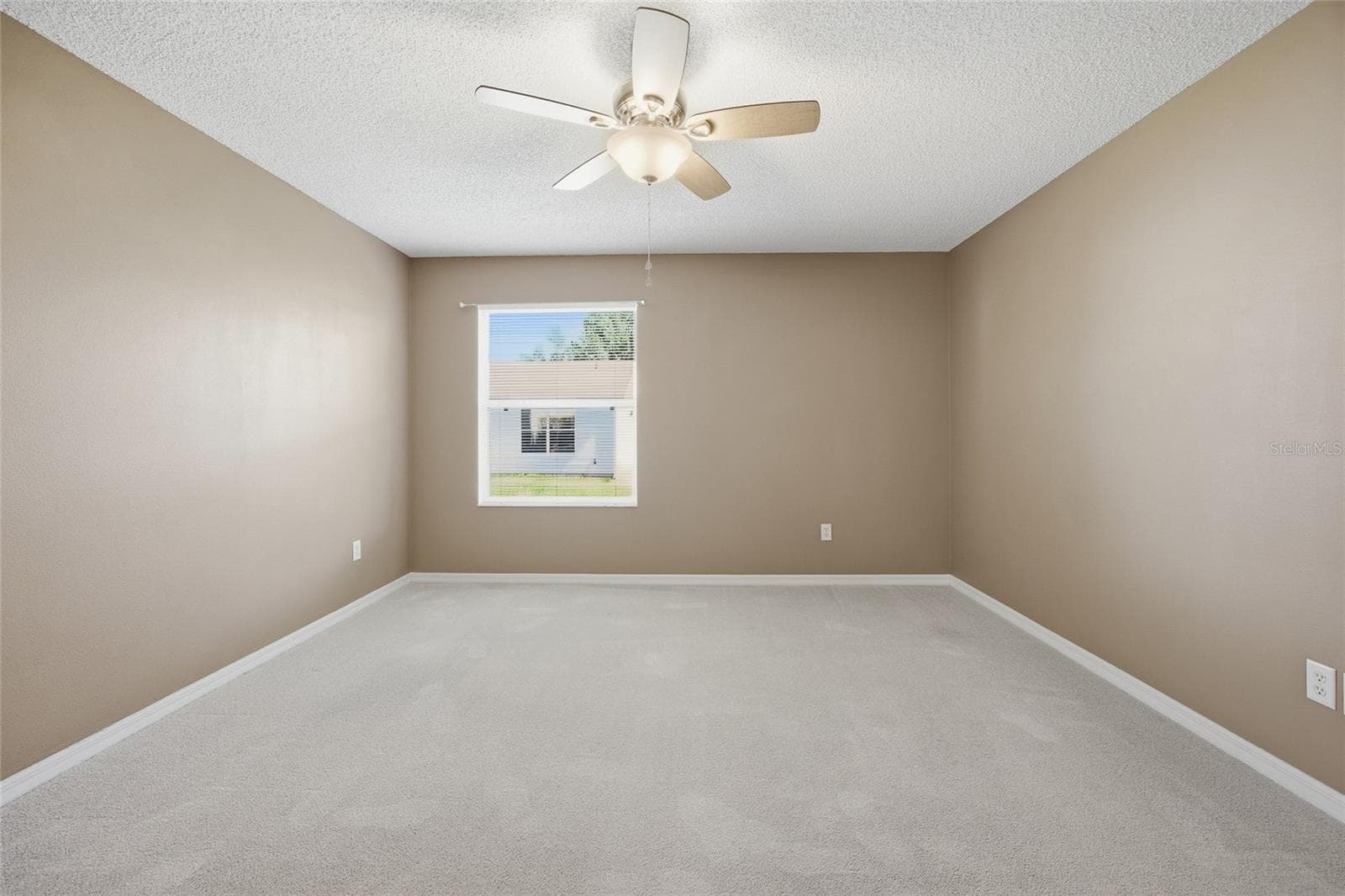 Single Family Residence at 17705 SE 93RD HAWTHORNE AVE, THE VILLAGES, photo 23 of 46
