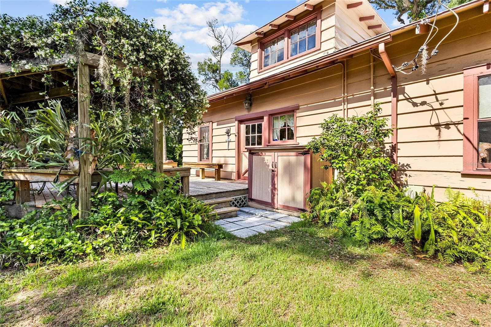 Single Family Residence at 117 TUCKER AVE, SARASOTA, photo 37 of 44